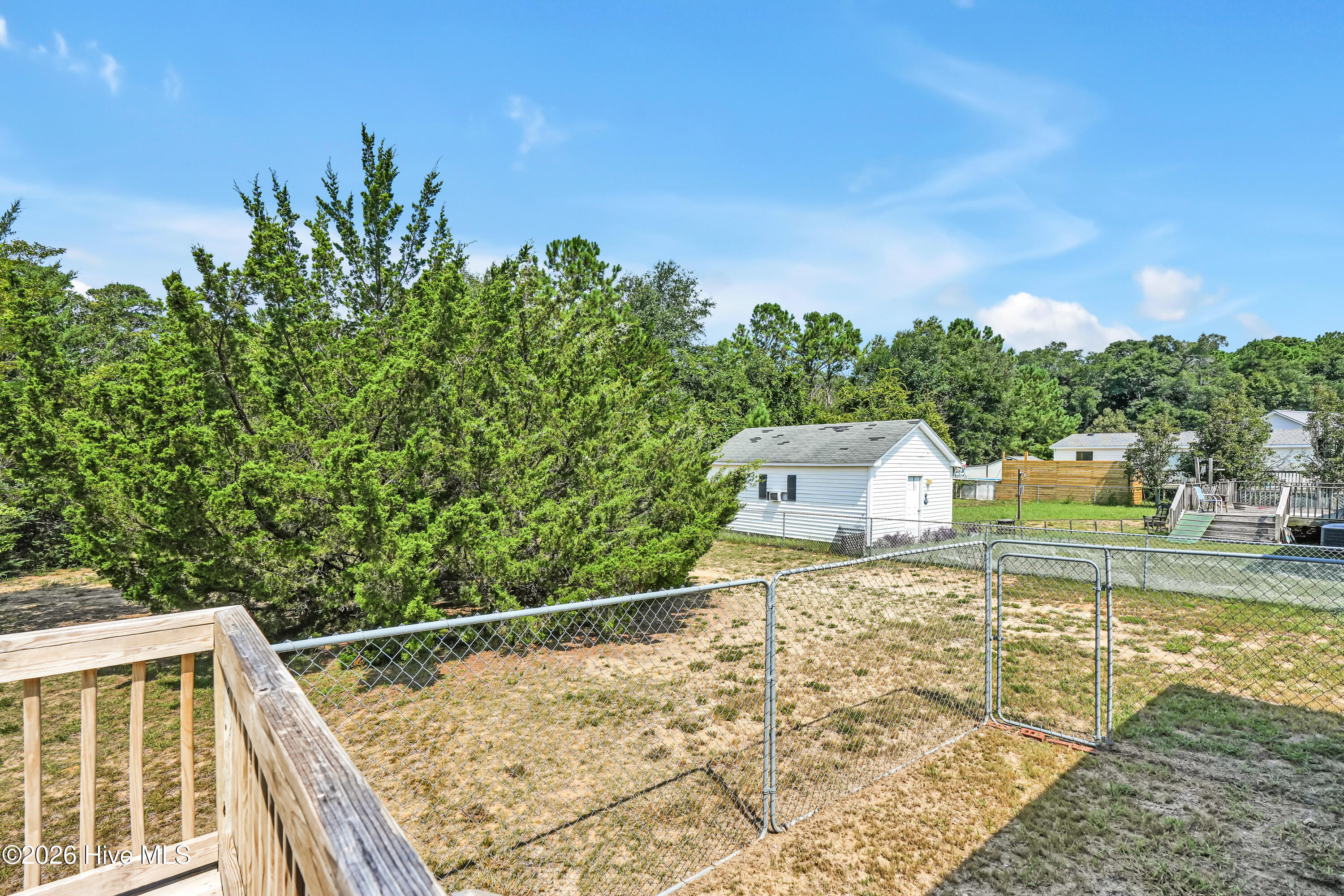 525 Soundside Drive Property Photo 24