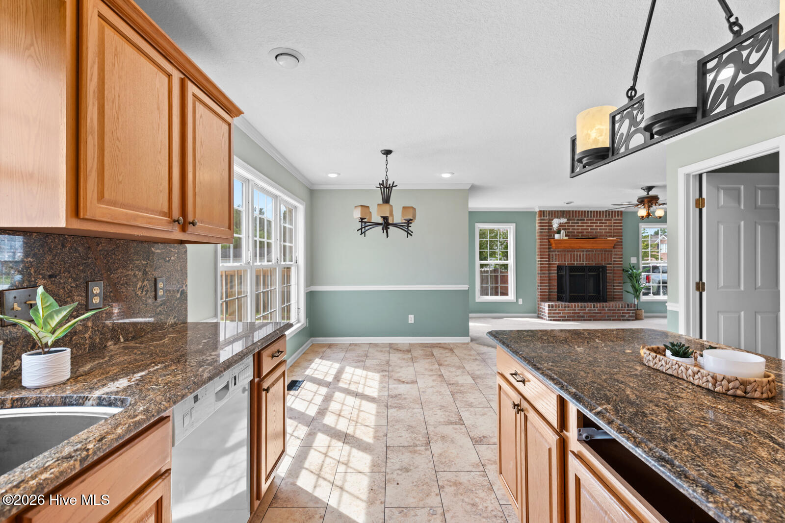 101 New Castle Drive Property Photo 10