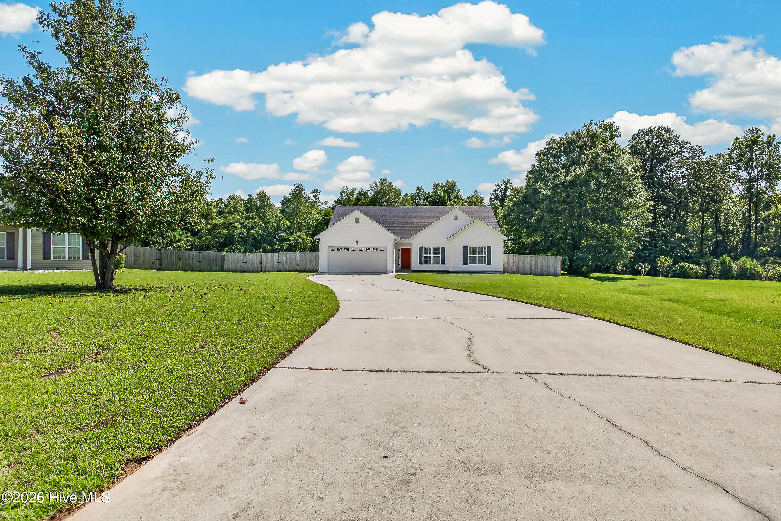 145 Spring Leaf Lane Property Photo 3