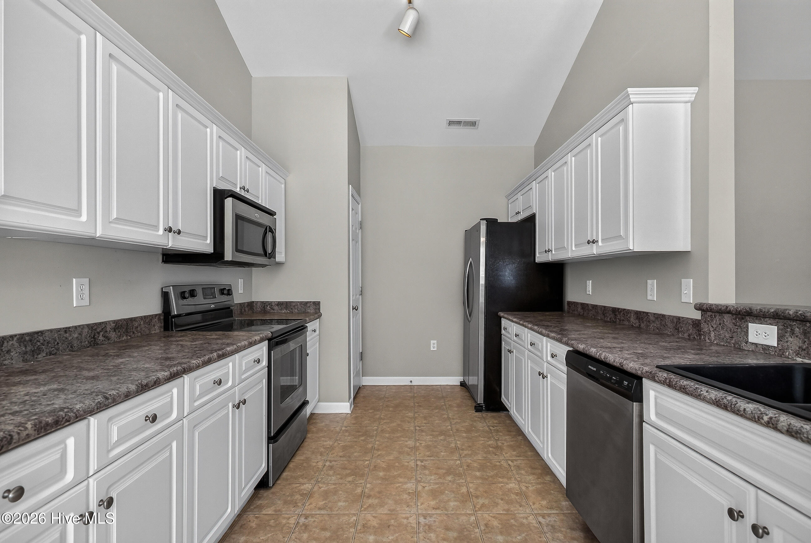 145 Spring Leaf Lane Property Photo 7