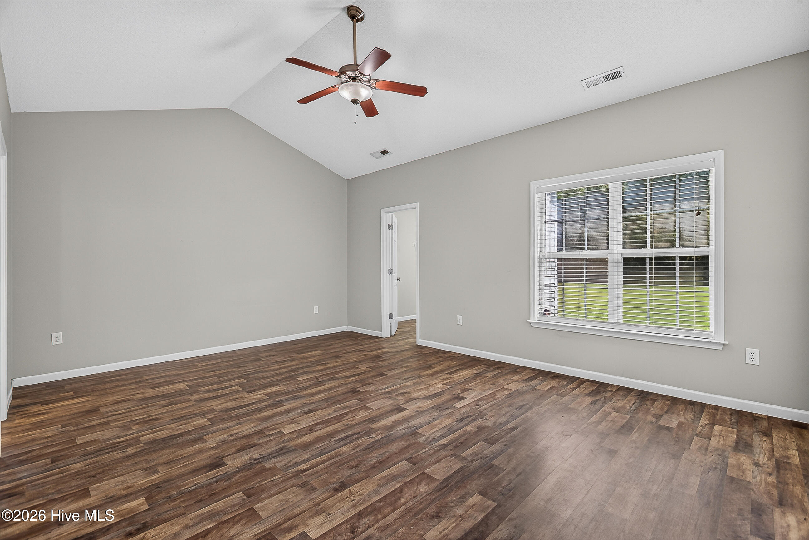 145 Spring Leaf Lane Property Photo 16