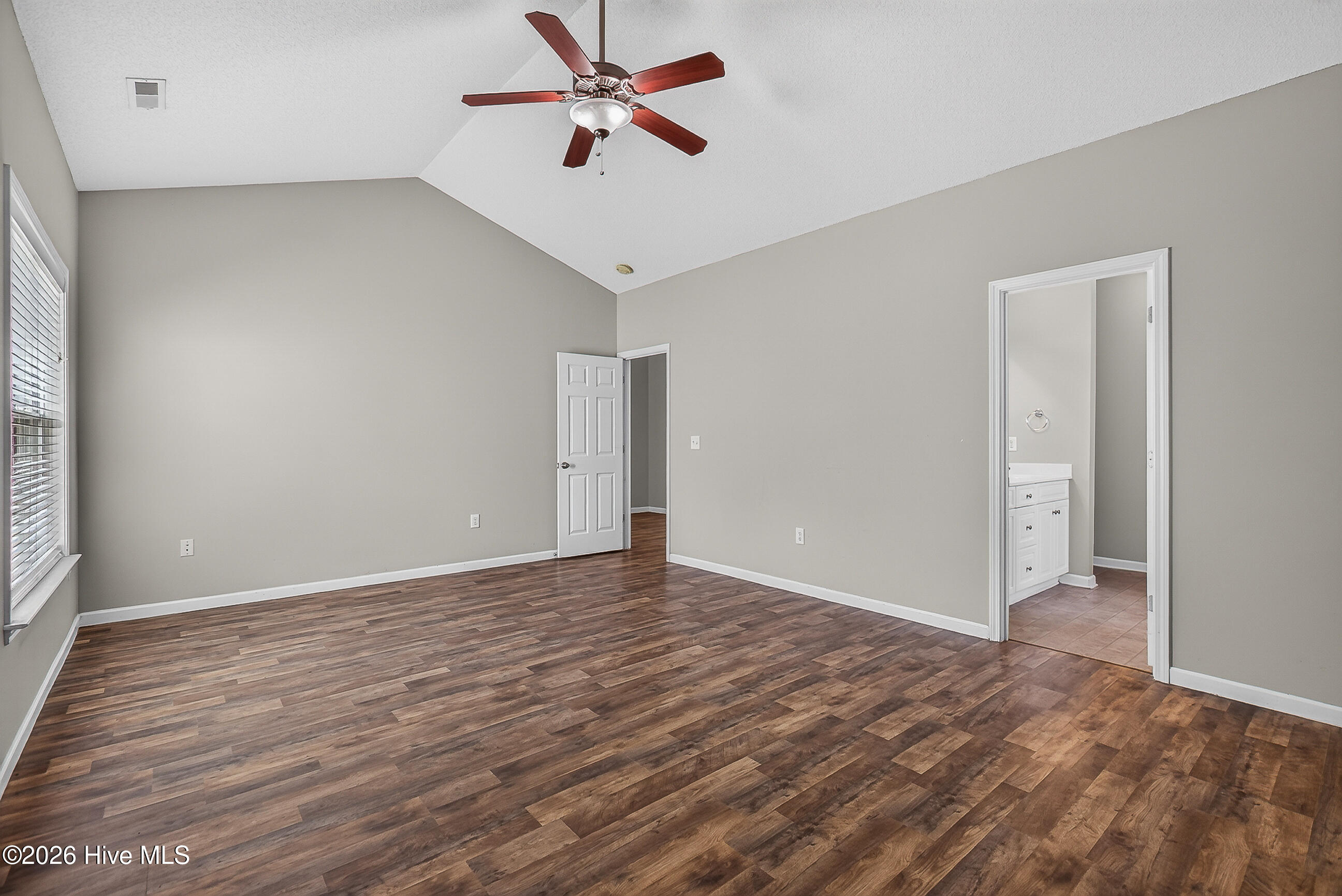 145 Spring Leaf Lane Property Photo 17