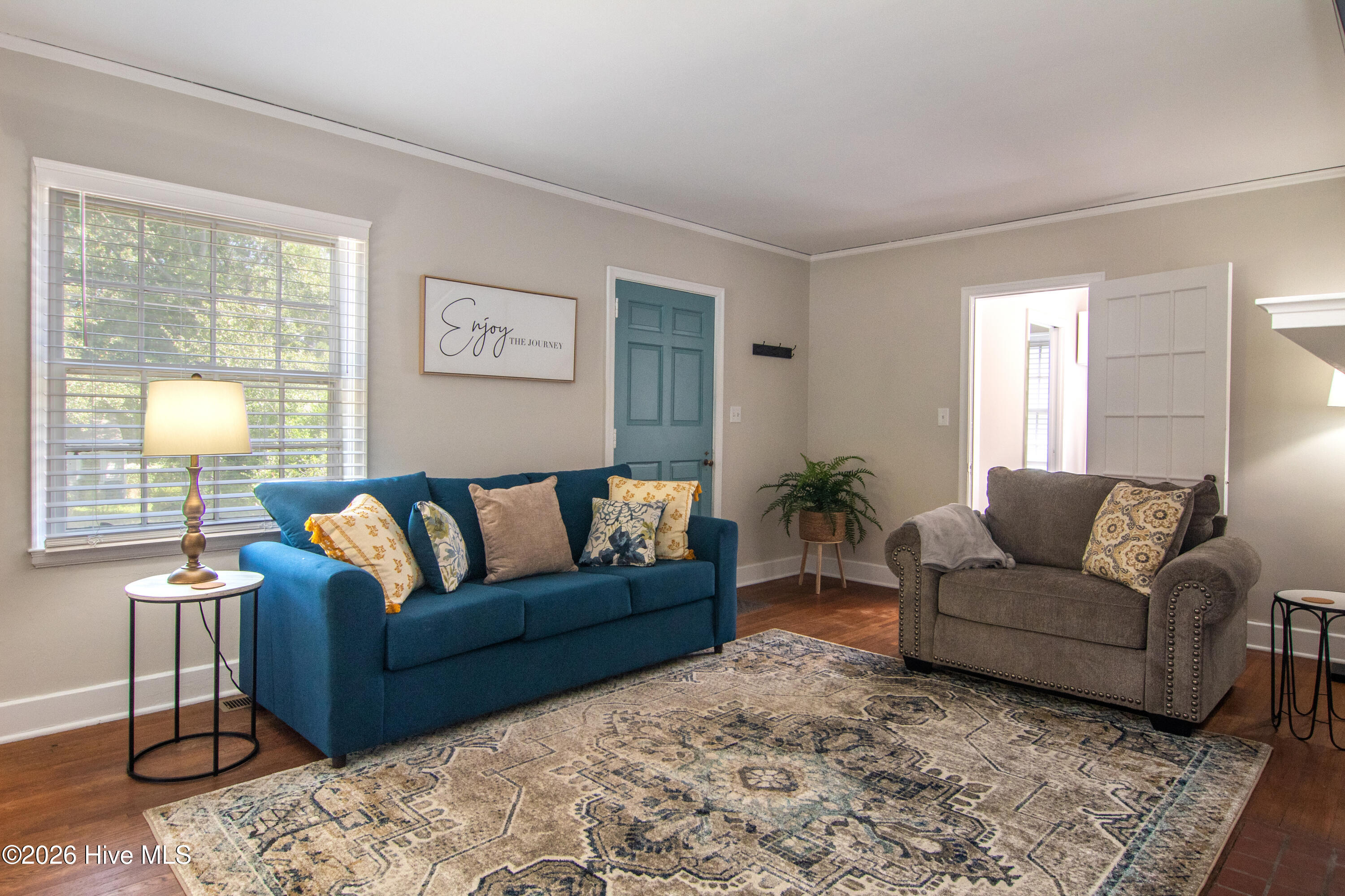 3116 Camden Circle Property Photo 6