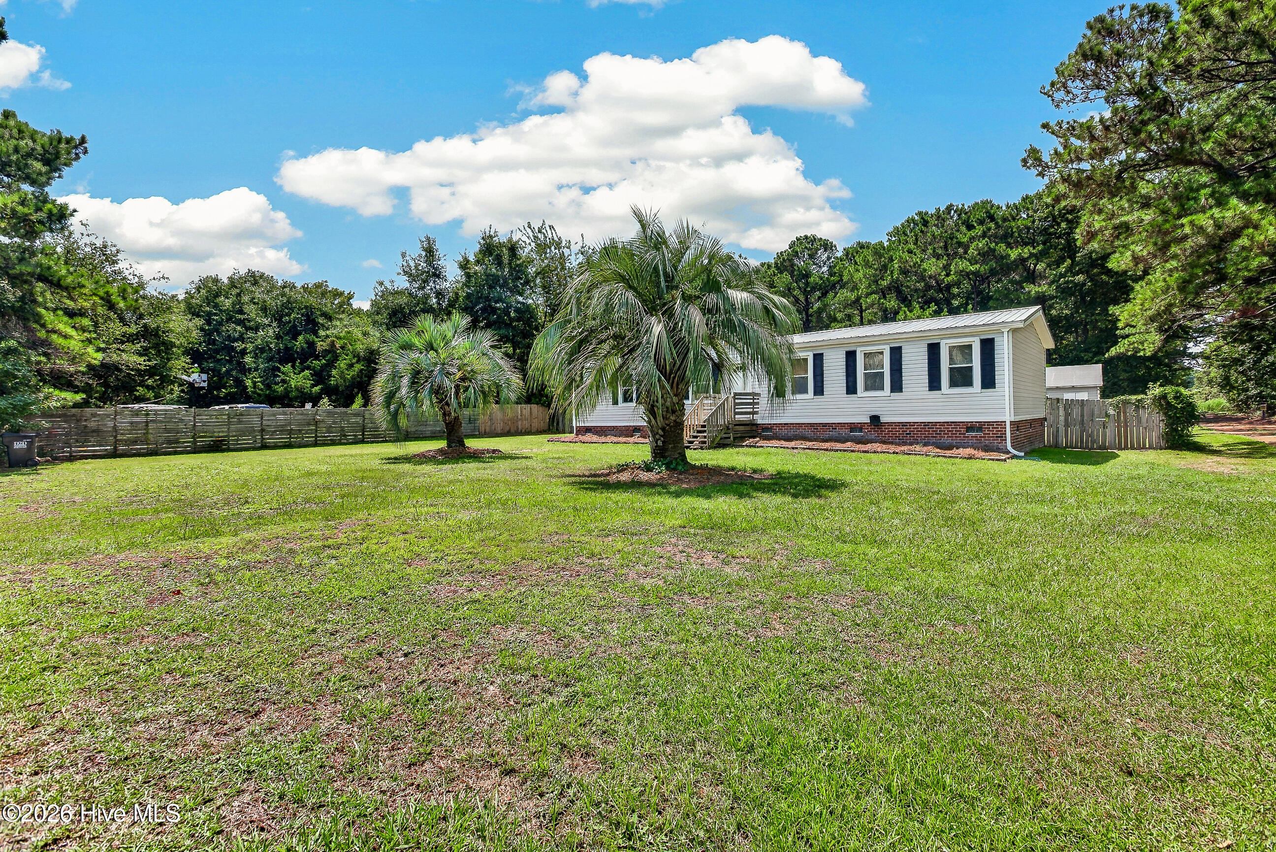 102 Seabird Lane Property Photo 4
