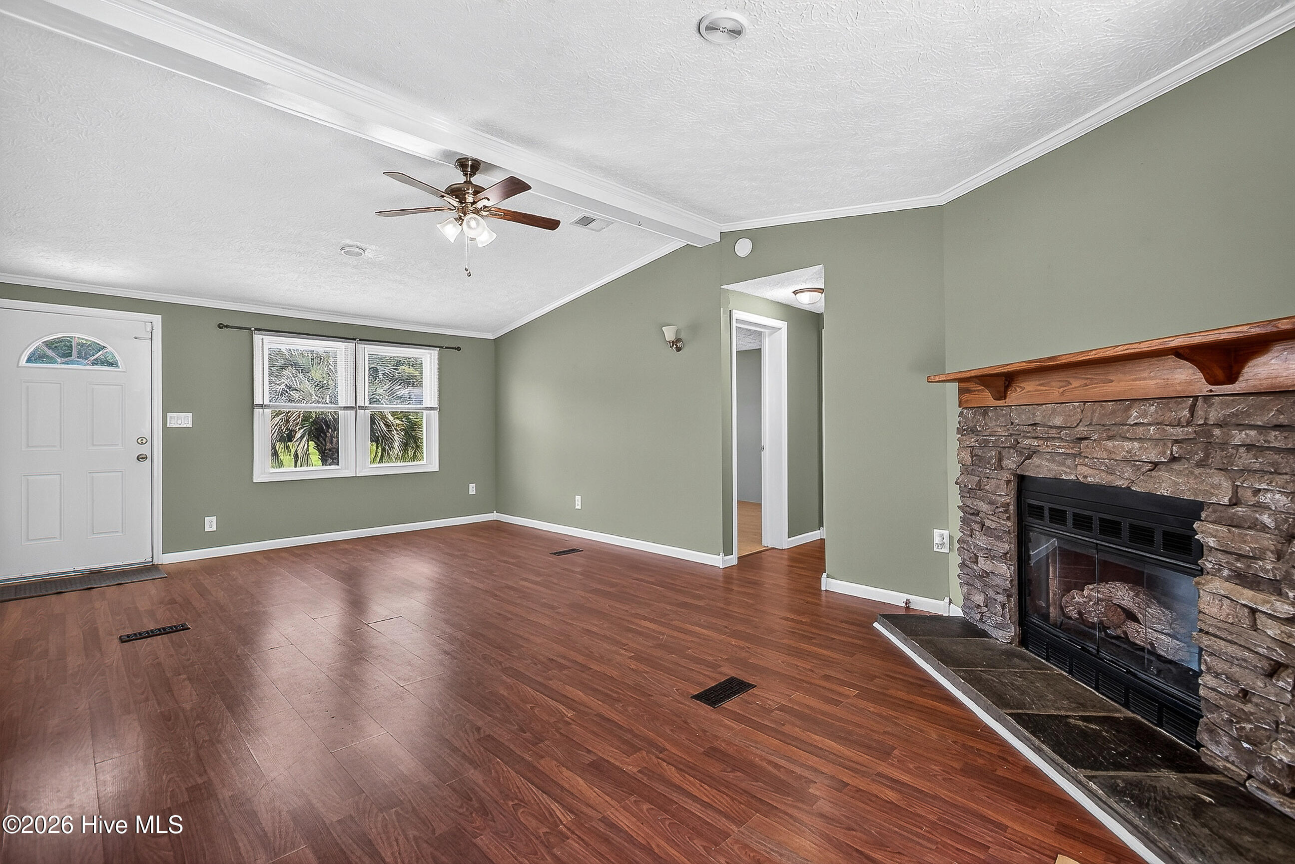 102 Seabird Lane Property Photo 9