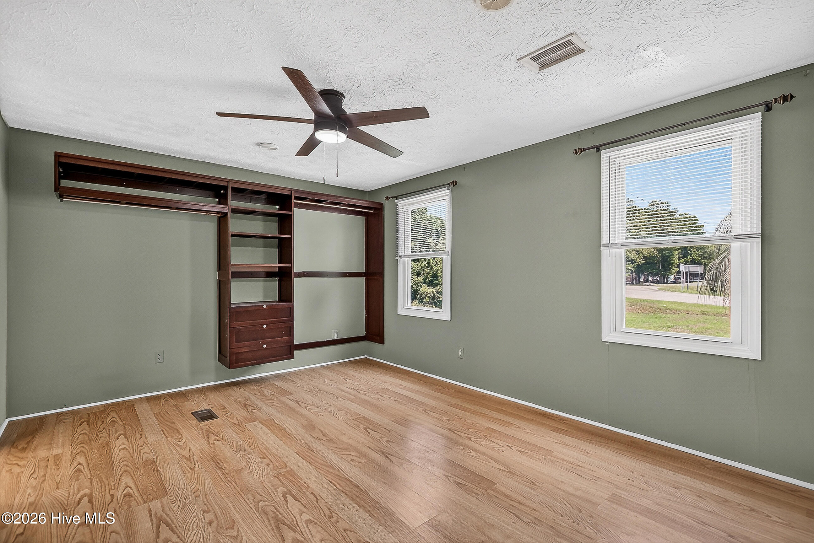 102 Seabird Lane Property Photo 18