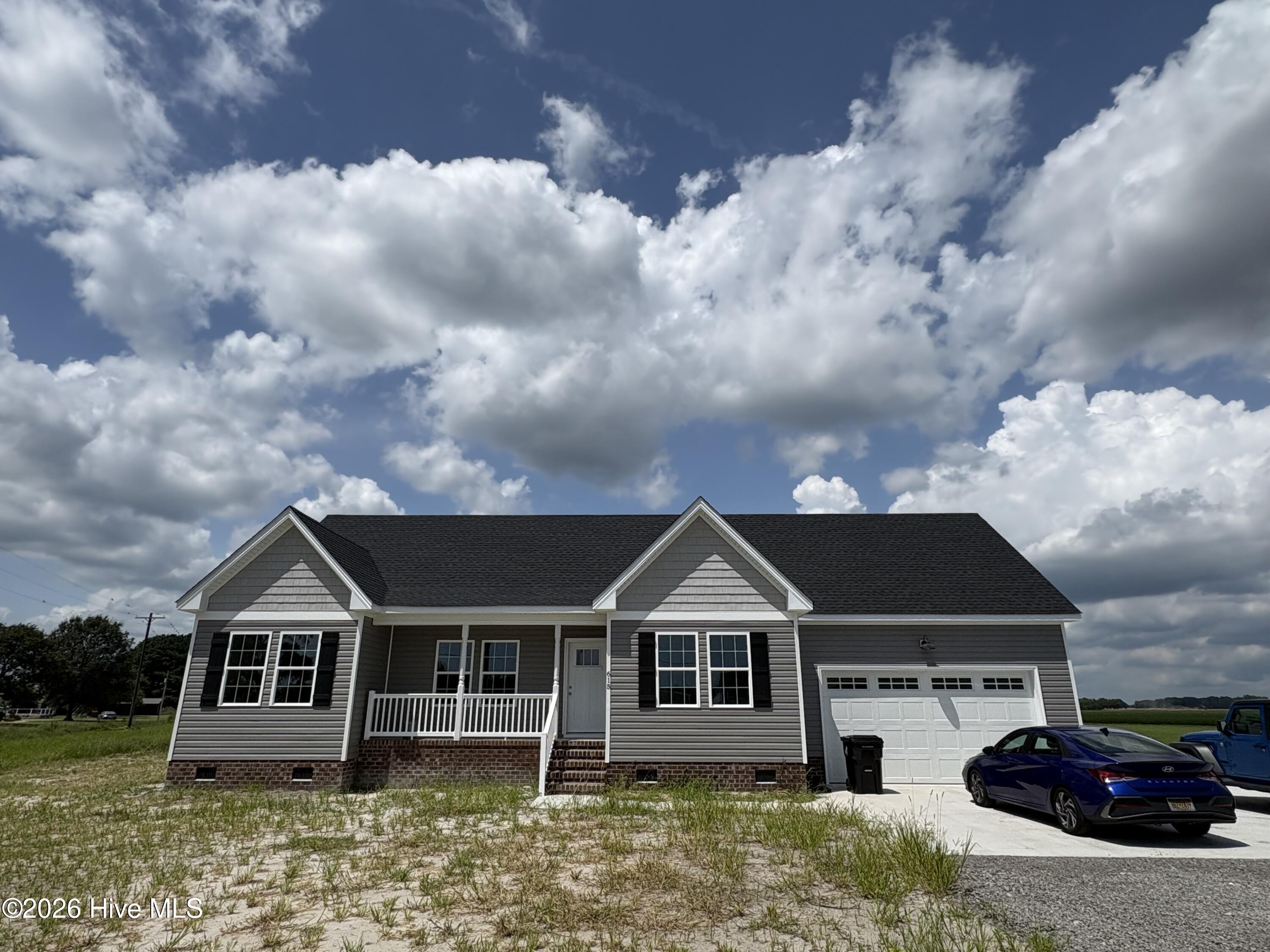 615 Meadstown Road Property Photo 1
