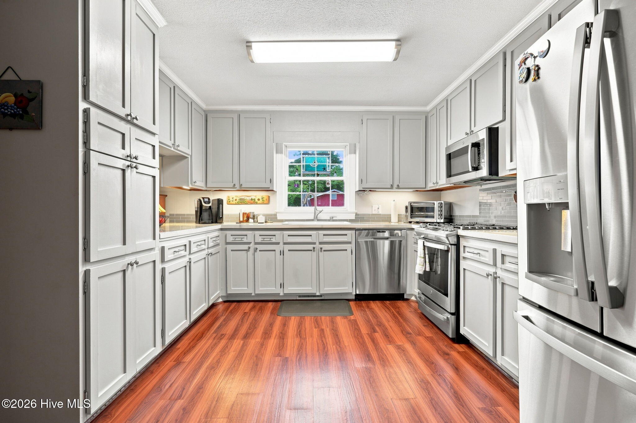 6762 River Road Property Photo 27