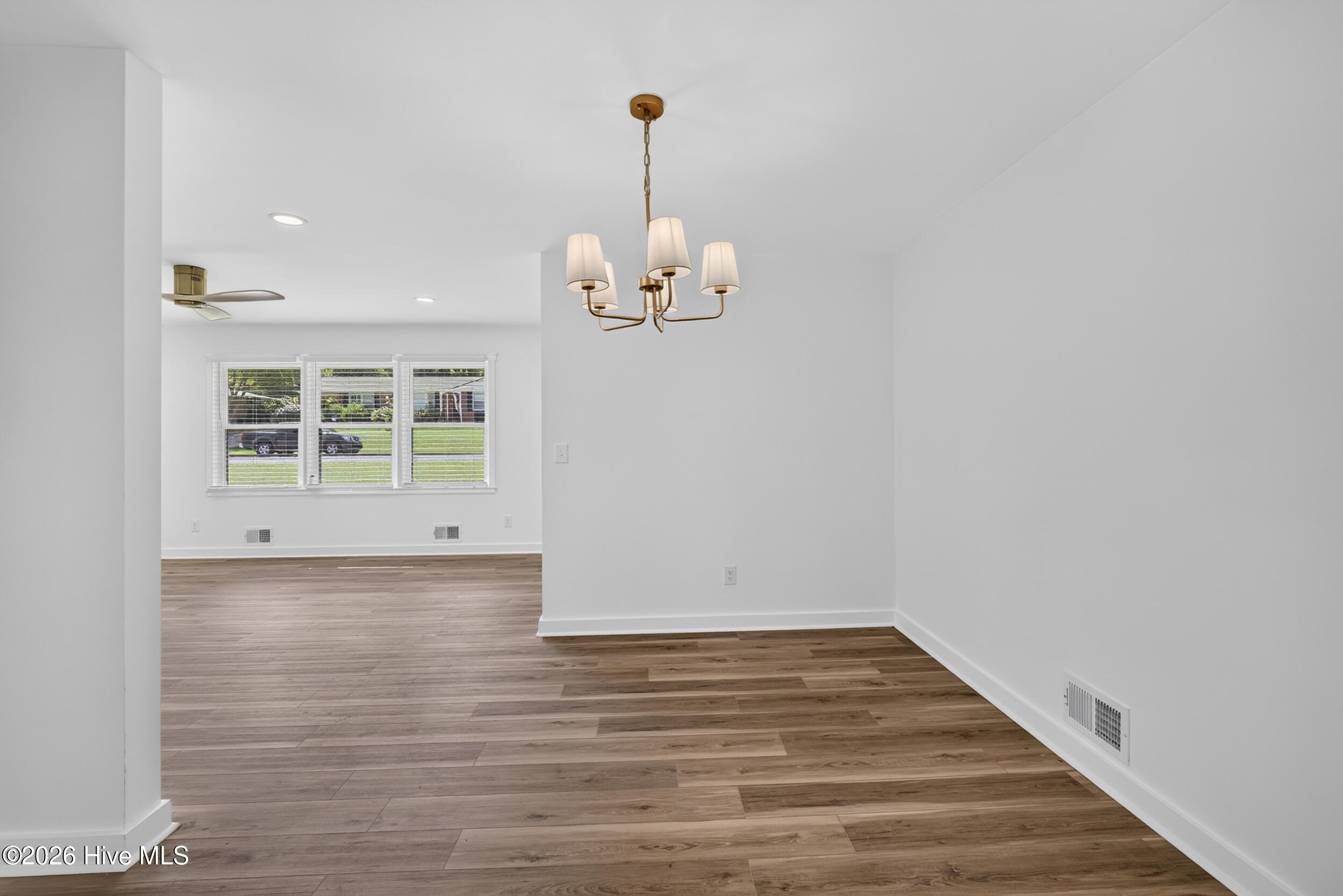 3007 Stratford Drive Property Photo 17