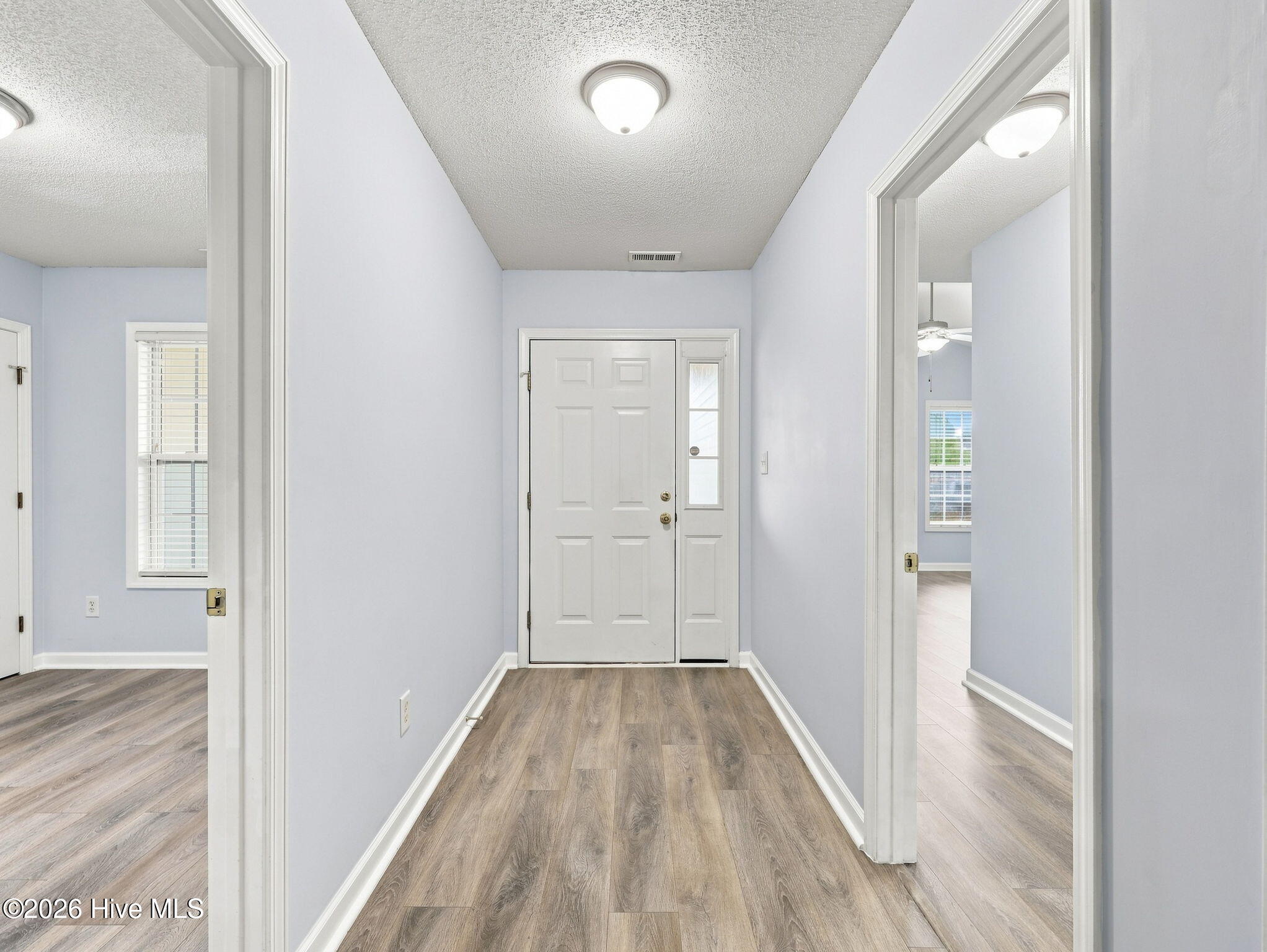 125 Whiteleaf Drive Property Photo 3