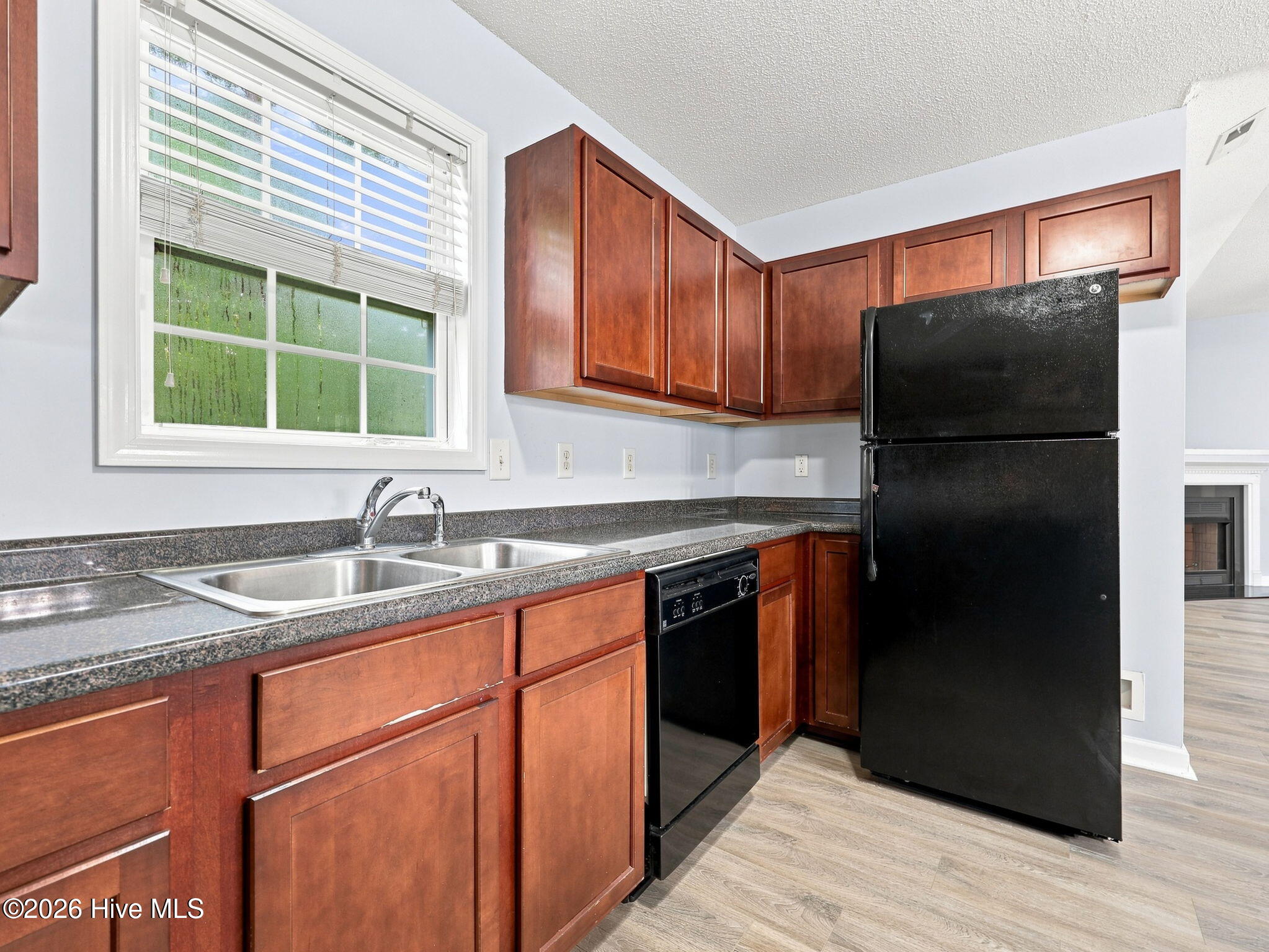 125 Whiteleaf Drive Property Photo 14