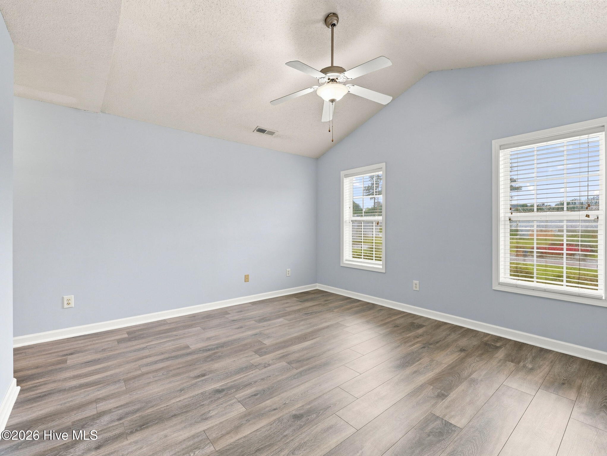 125 Whiteleaf Drive Property Photo 22