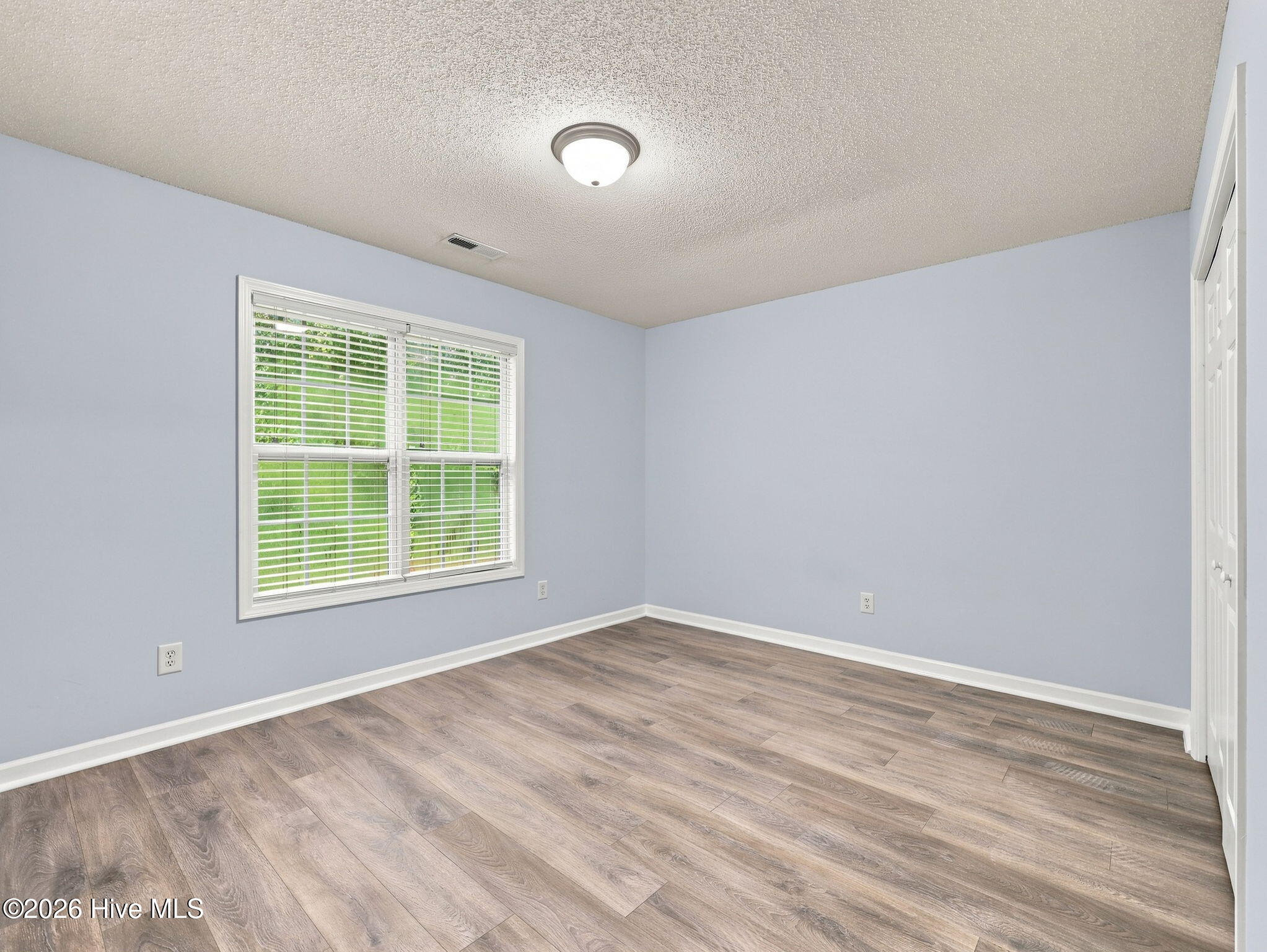 125 Whiteleaf Drive Property Photo 29