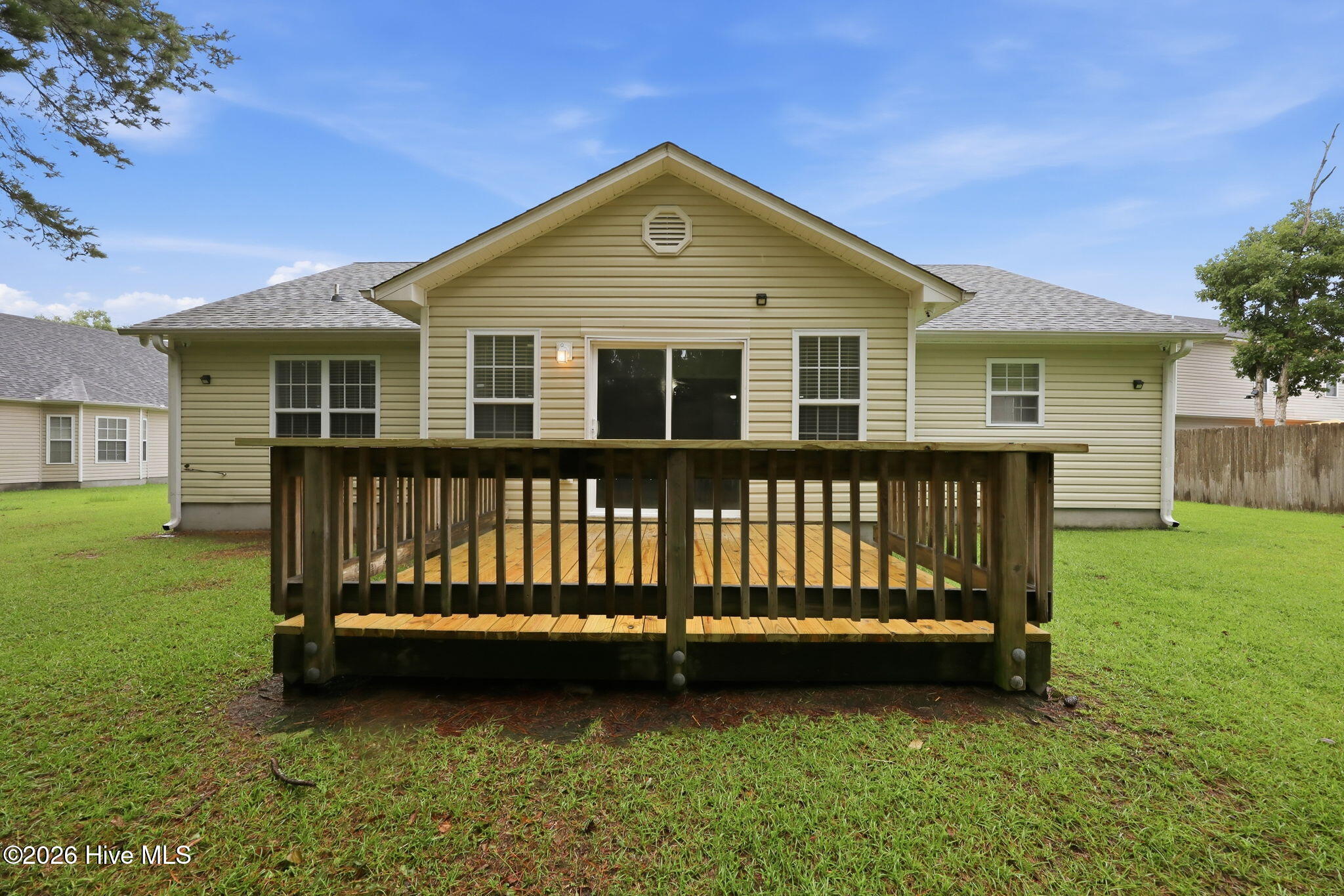 125 Whiteleaf Drive Property Photo 33