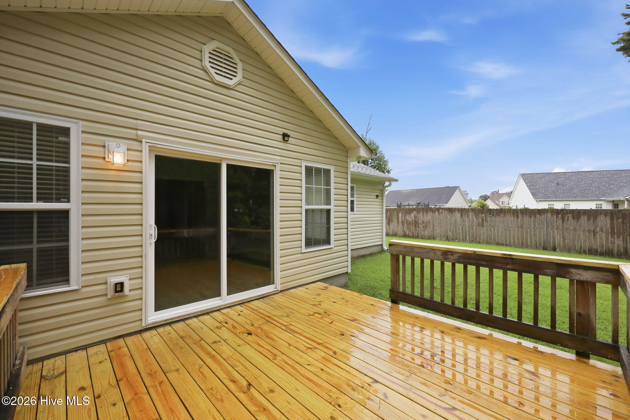 125 Whiteleaf Drive Property Photo 34