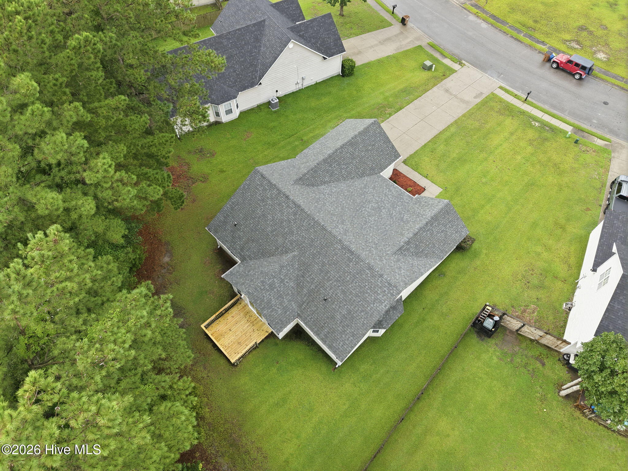 125 Whiteleaf Drive Property Photo 36