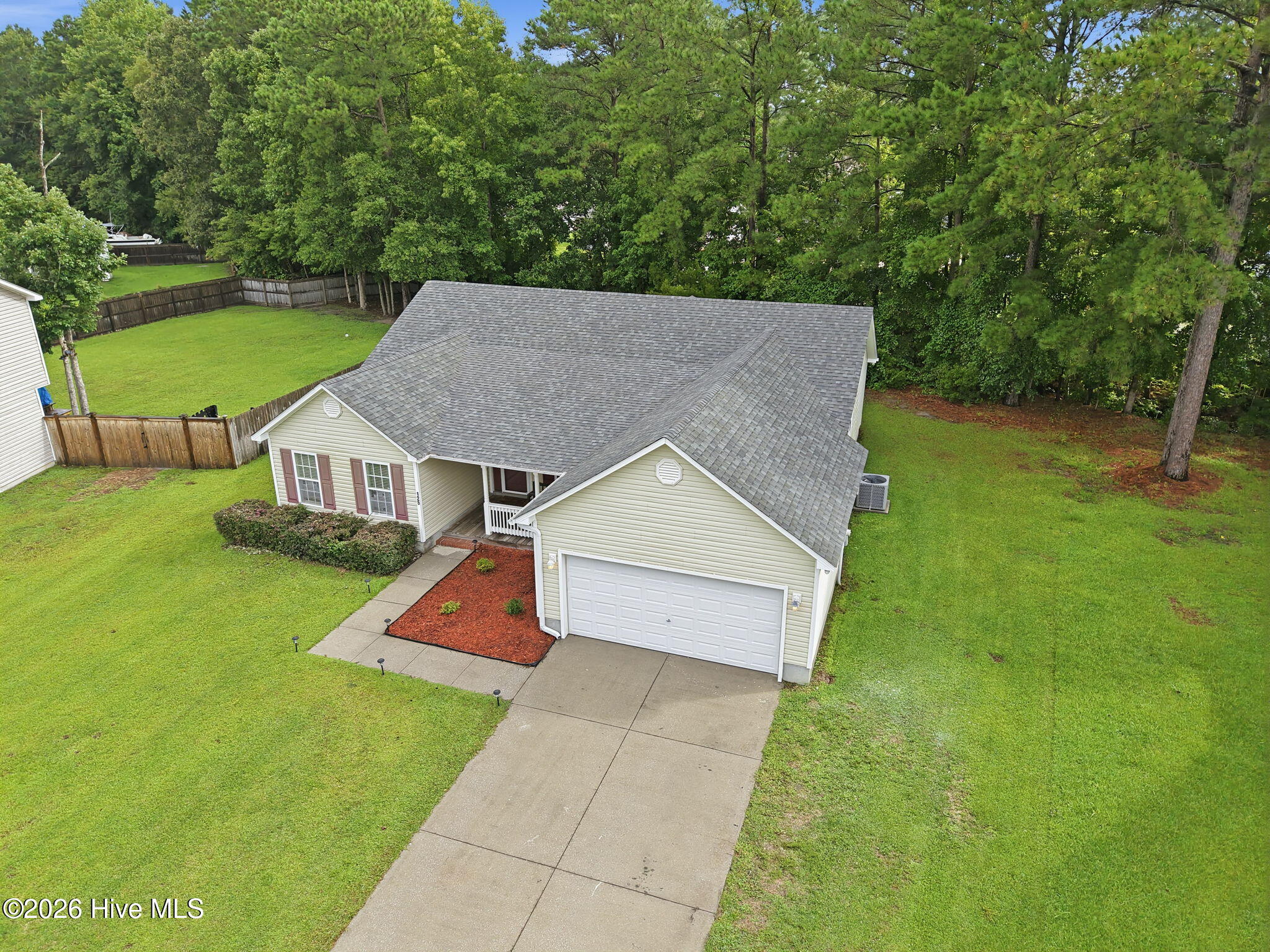 125 Whiteleaf Drive Property Photo 37