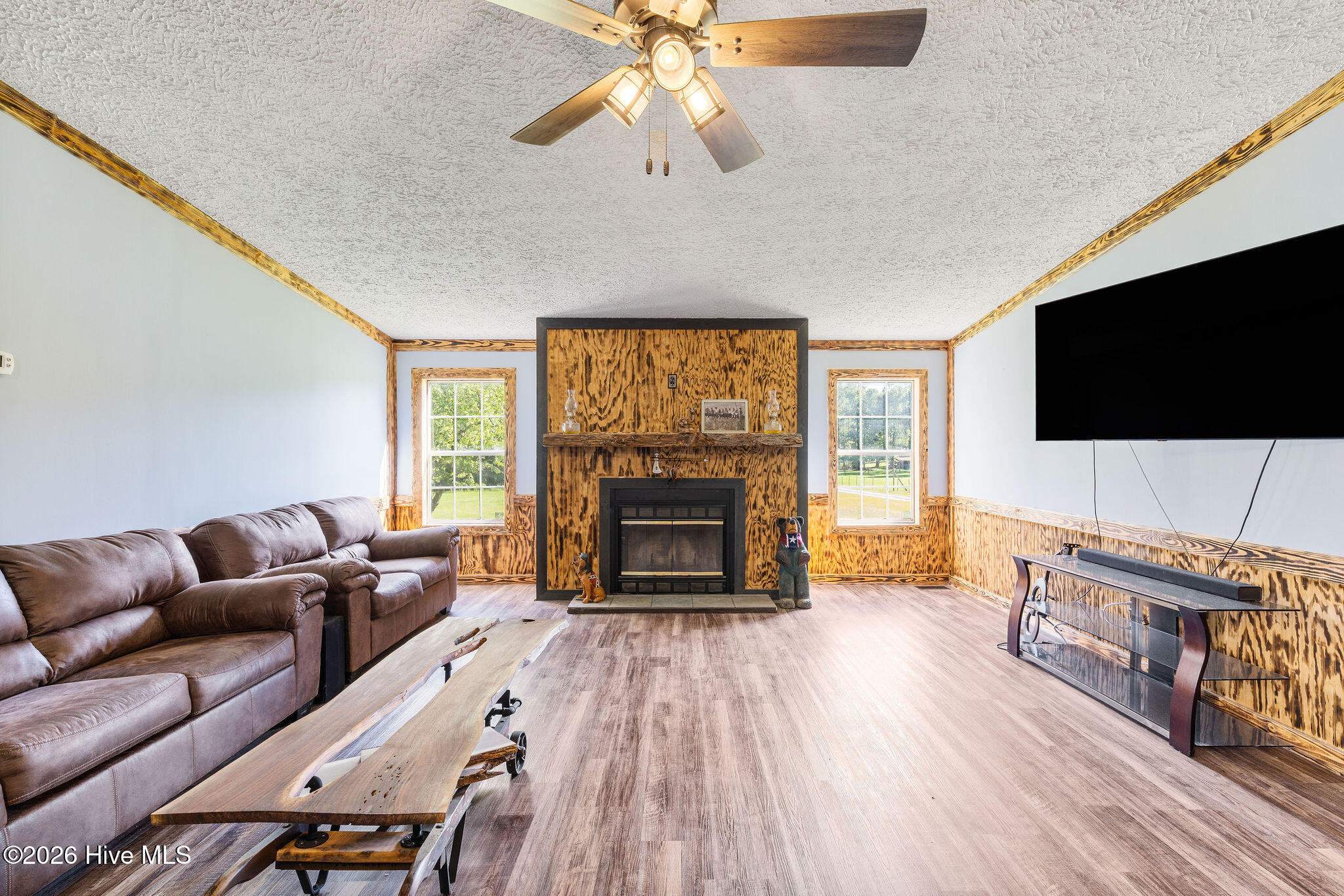 5355 Barber Road Property Photo 6