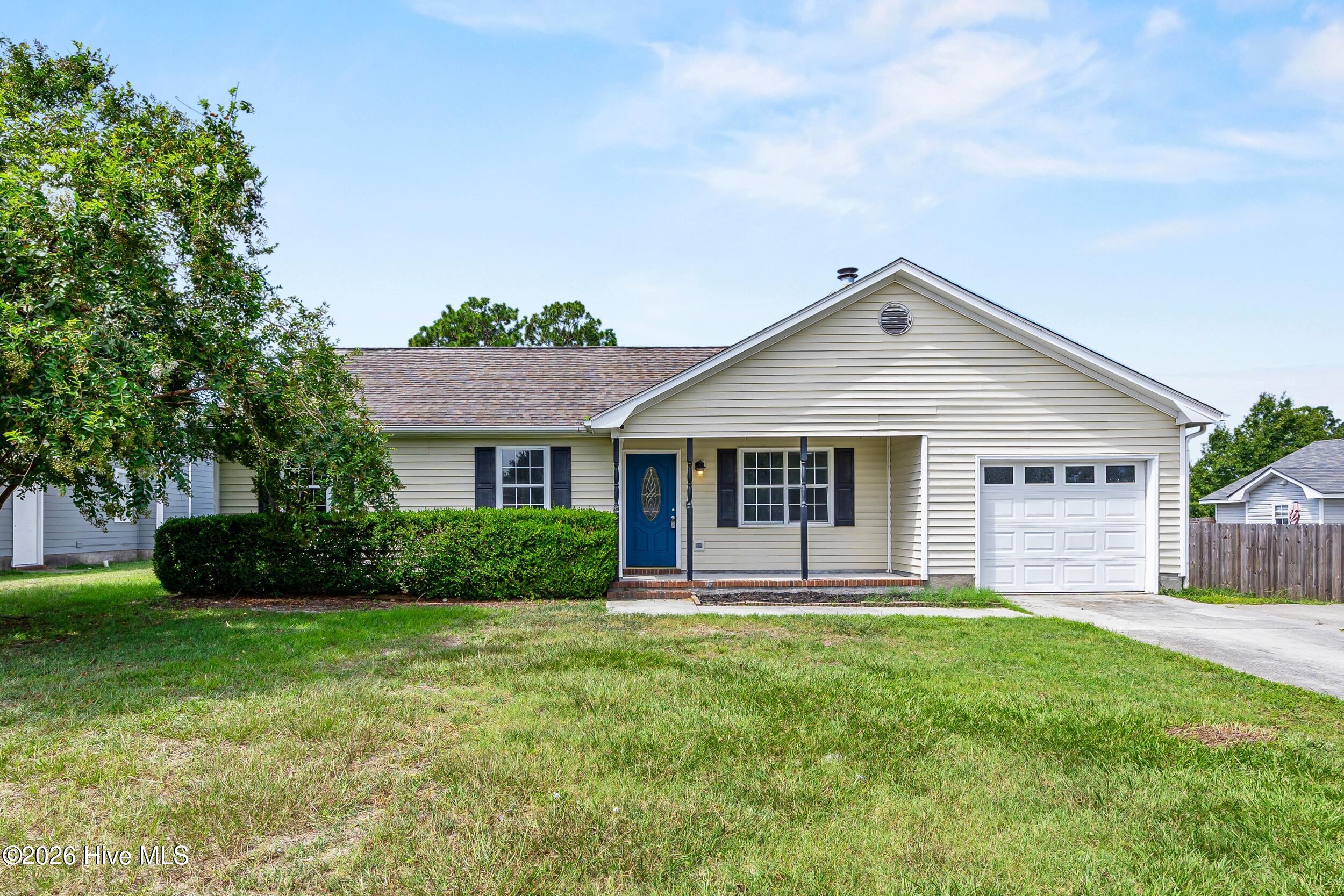 496 Sand Ridge Road Property Photo 1
