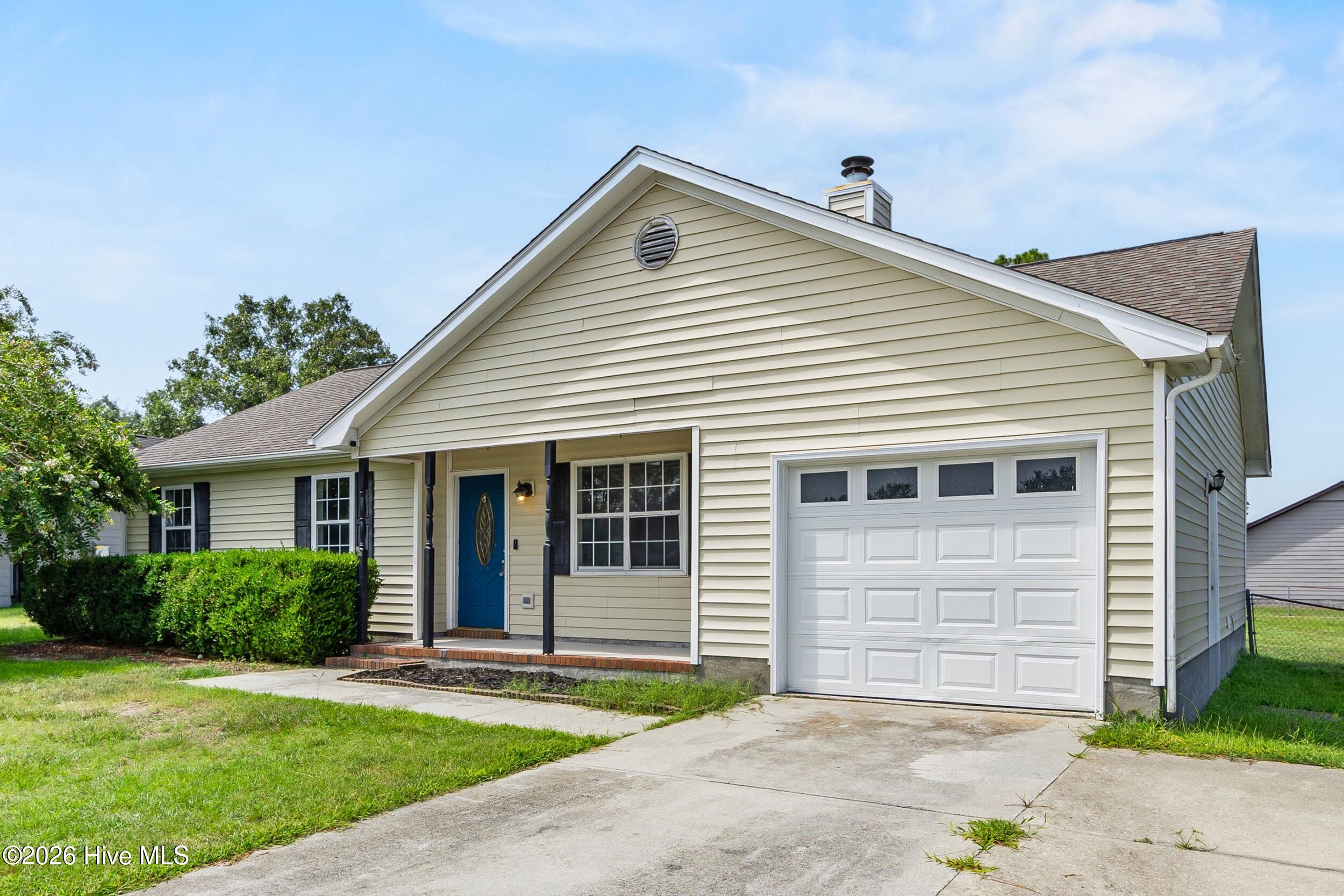 496 Sand Ridge Road Property Photo 3