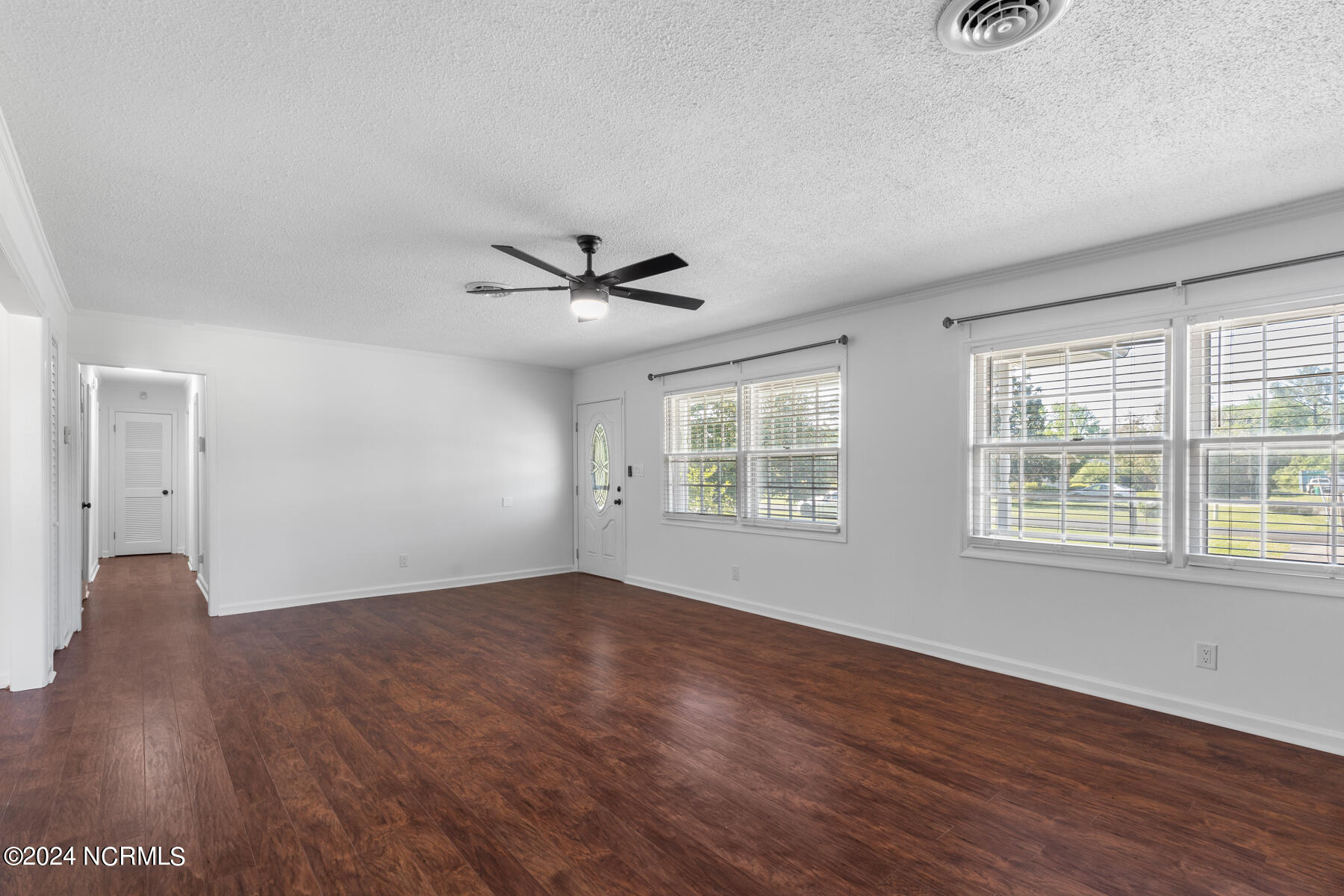 13 Collins Drive Property Photo 17