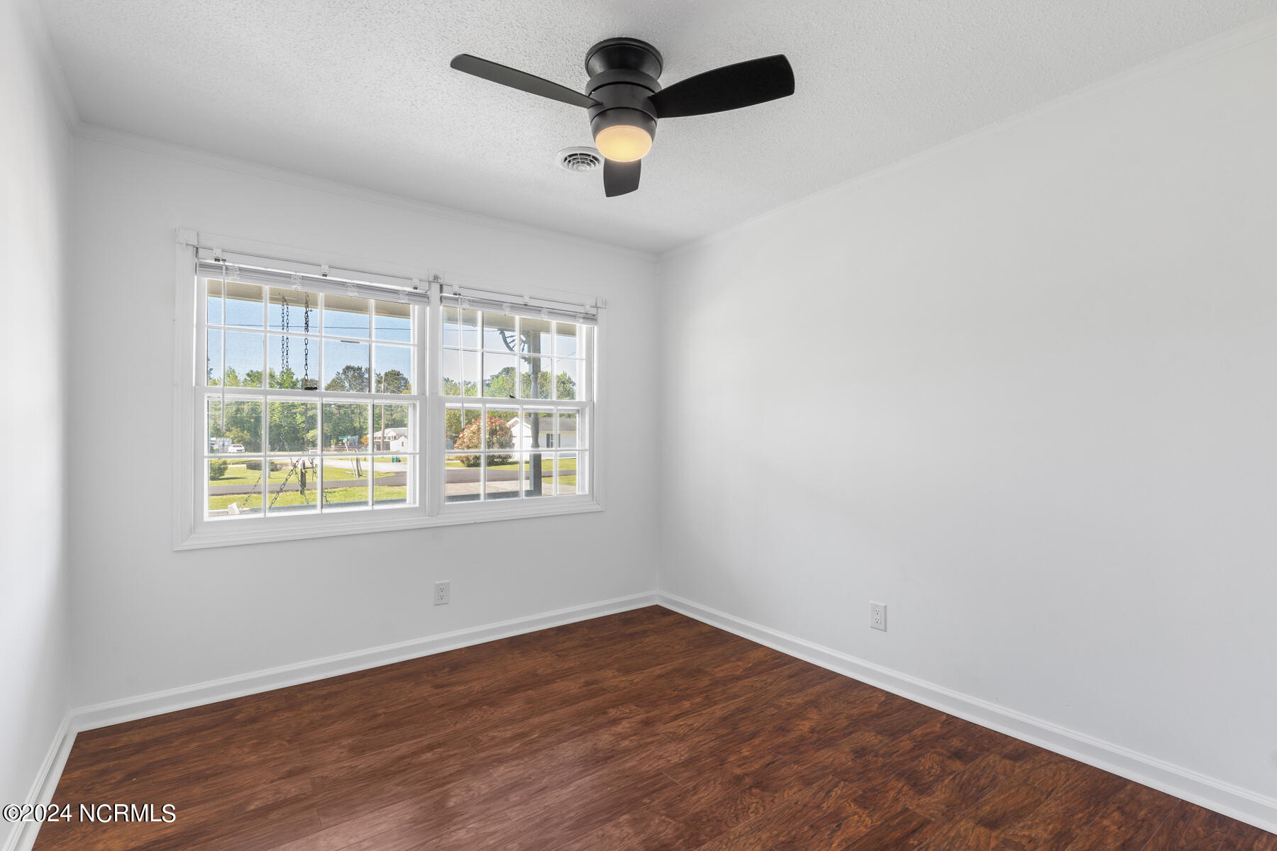 13 Collins Drive Property Photo 20
