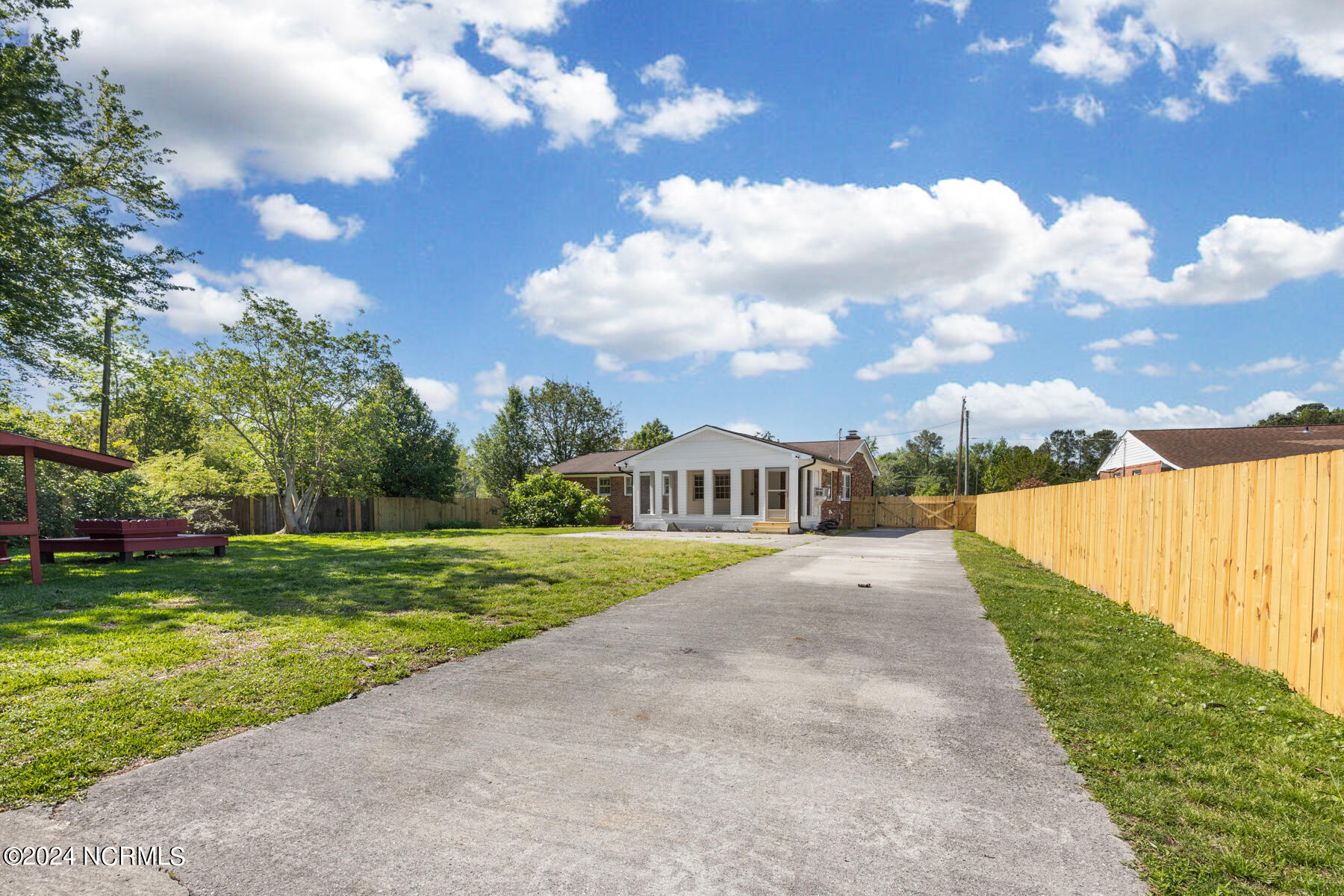 13 Collins Drive Property Photo 33