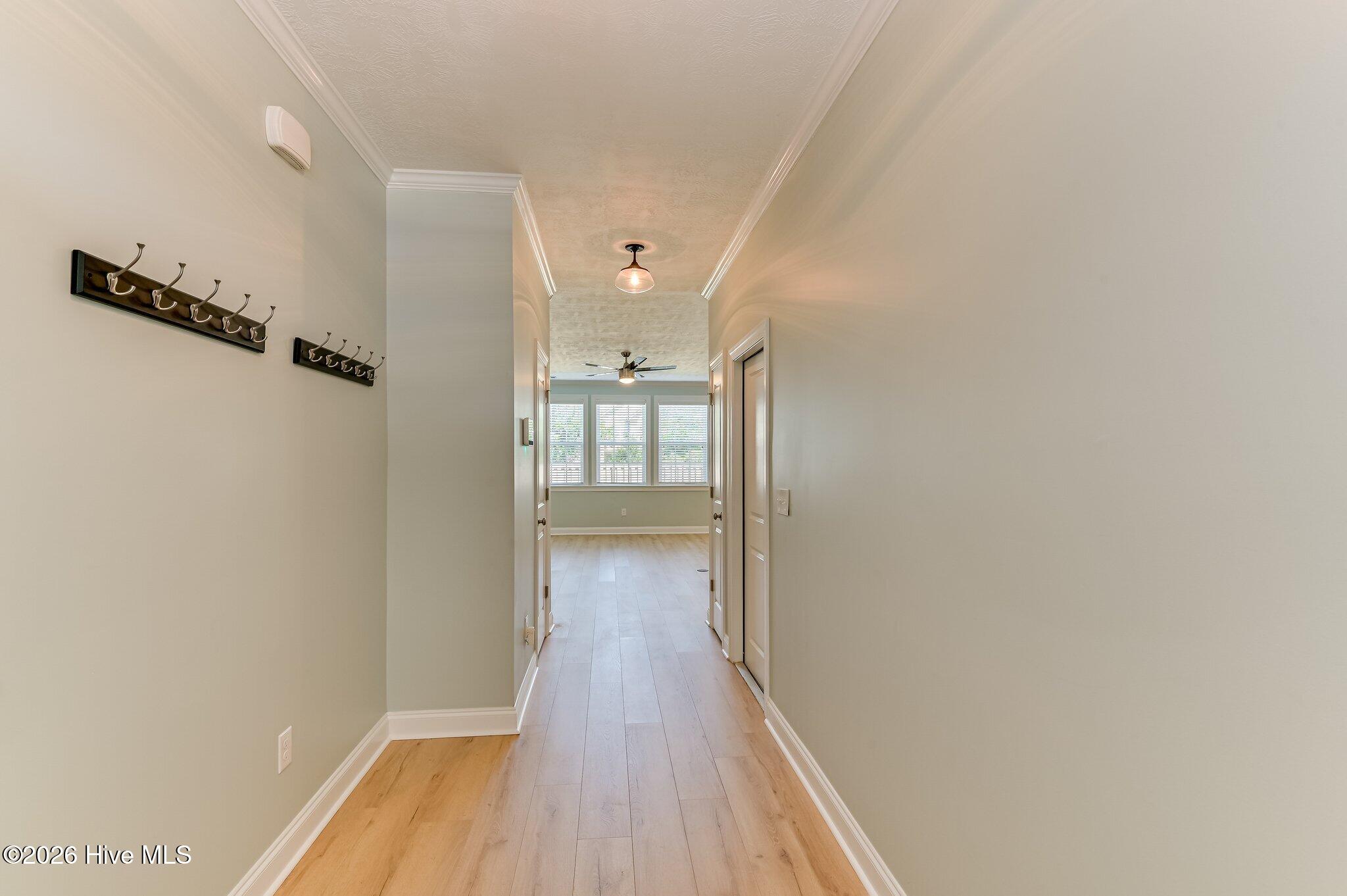 1047 Glenhaven Drive Property Photo 6