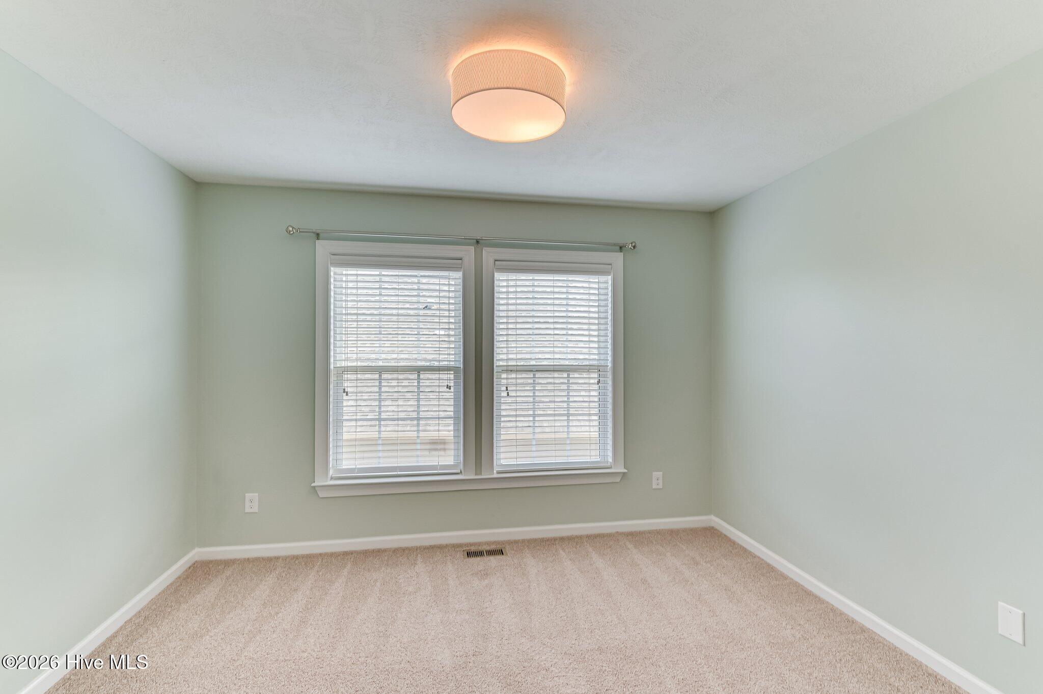 1047 Glenhaven Drive Property Photo 20