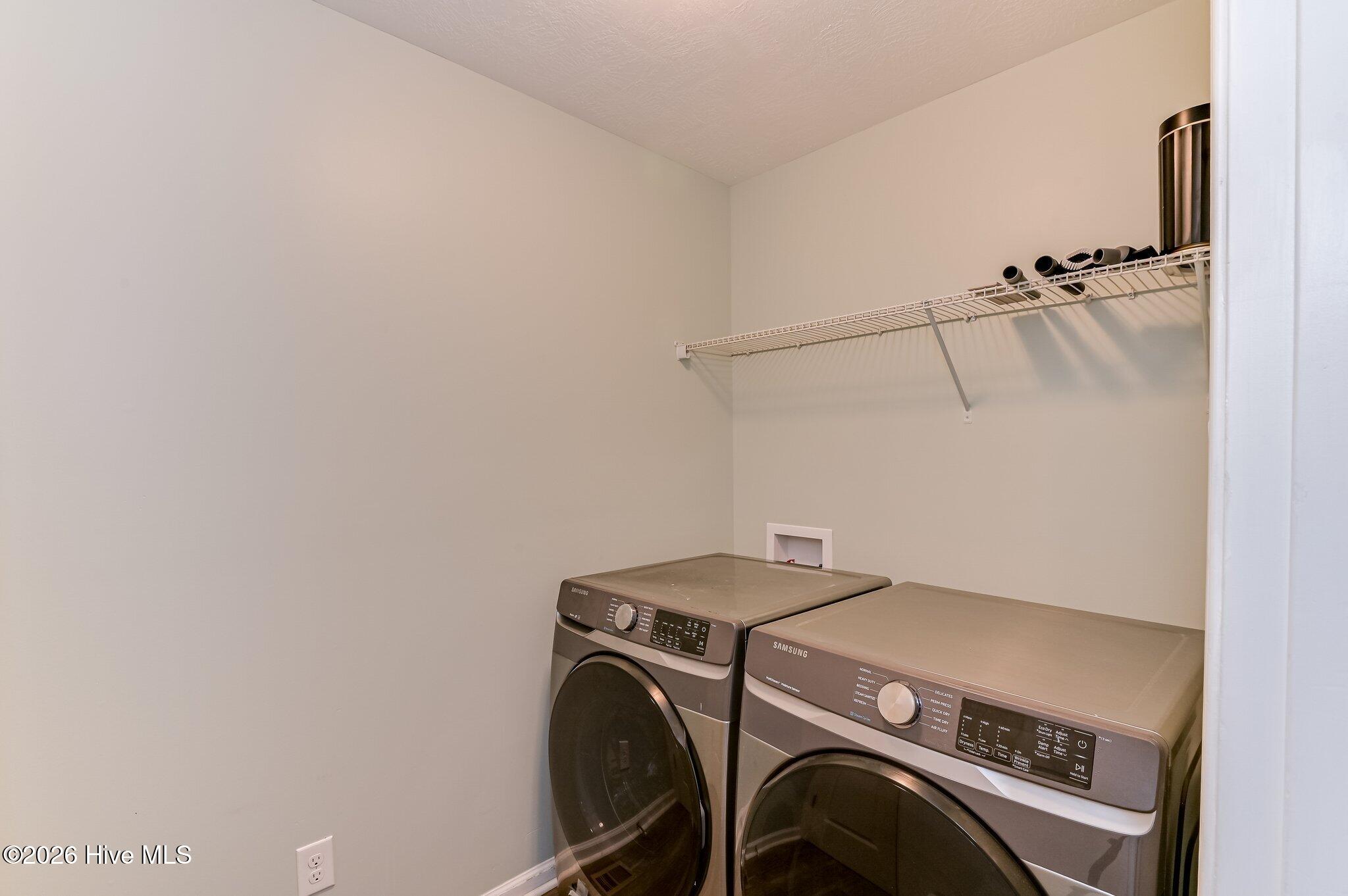 1047 Glenhaven Drive Property Photo 32