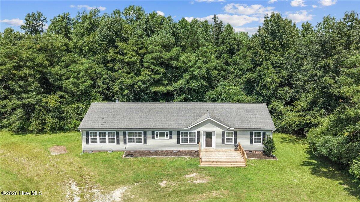 174 Emerson Lane Property Photo 1
