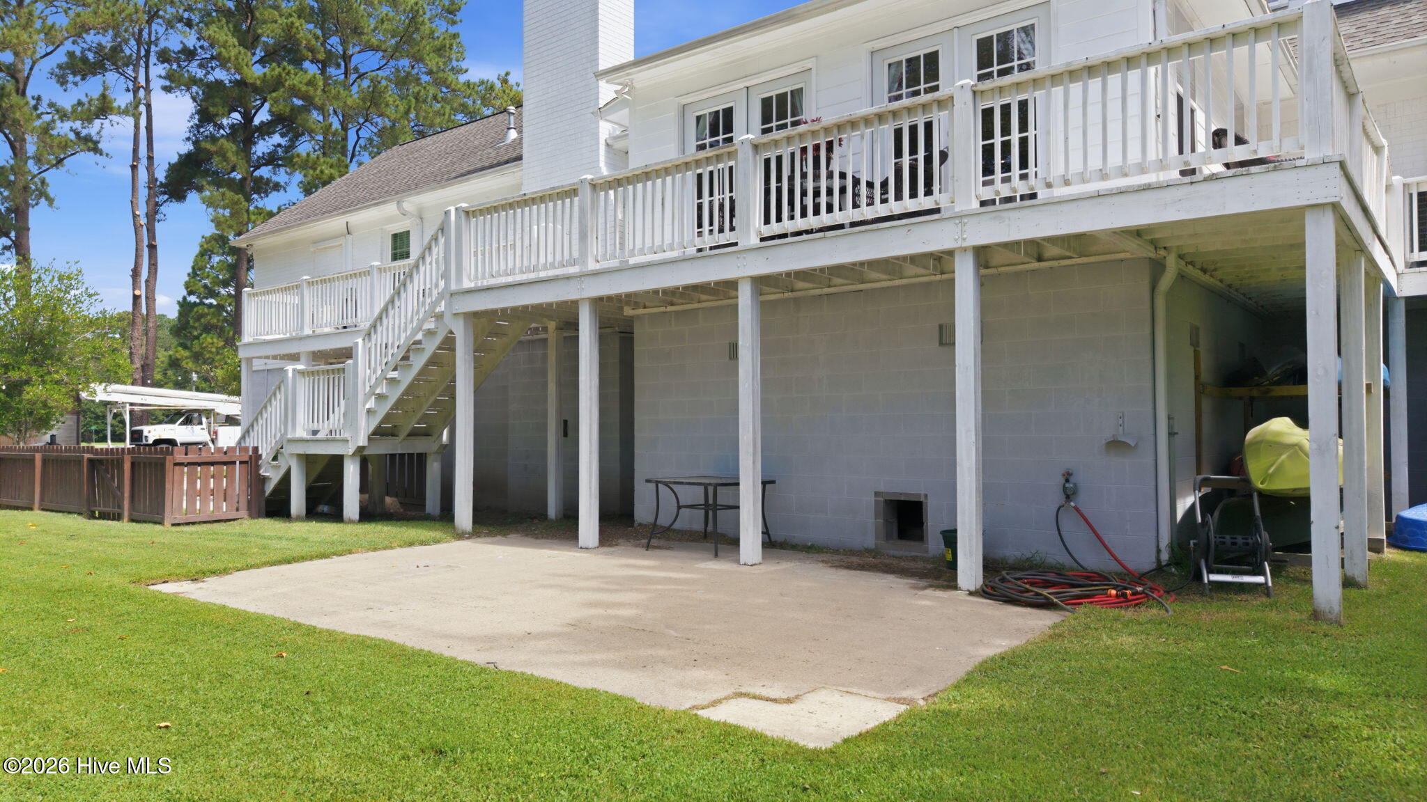 601 Fairview Avenue Property Photo 4