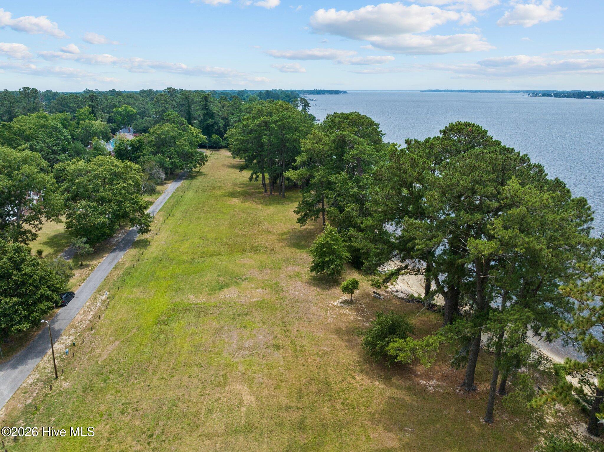 601 Fairview Avenue Property Photo 65