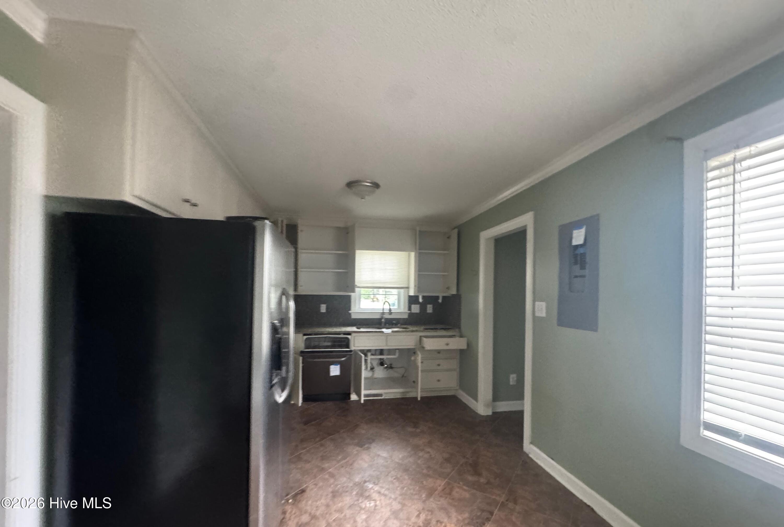 200 Emerson Drive Property Photo 3