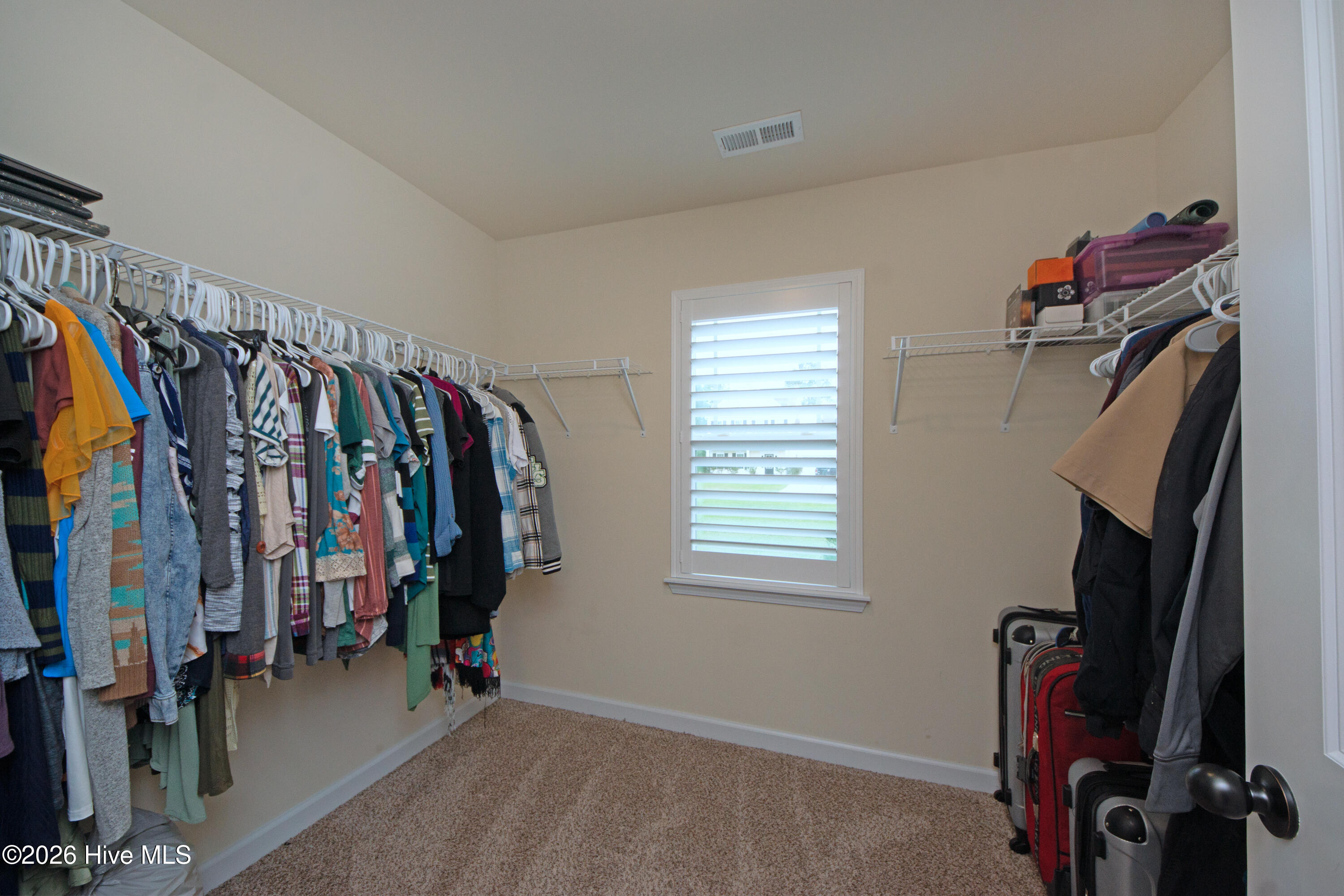 200 Gillcrest Court Property Photo 23