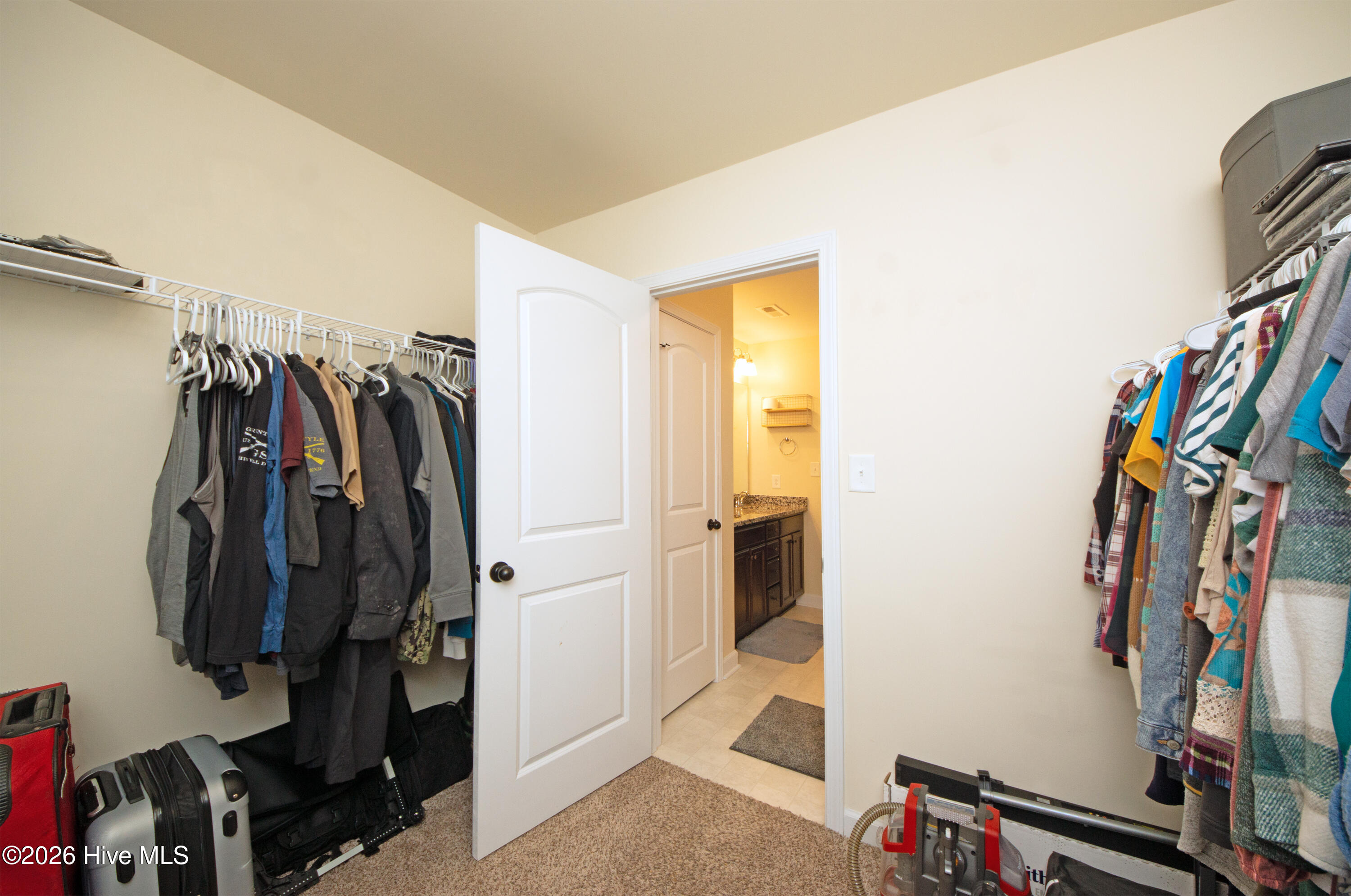 200 Gillcrest Court Property Photo 24