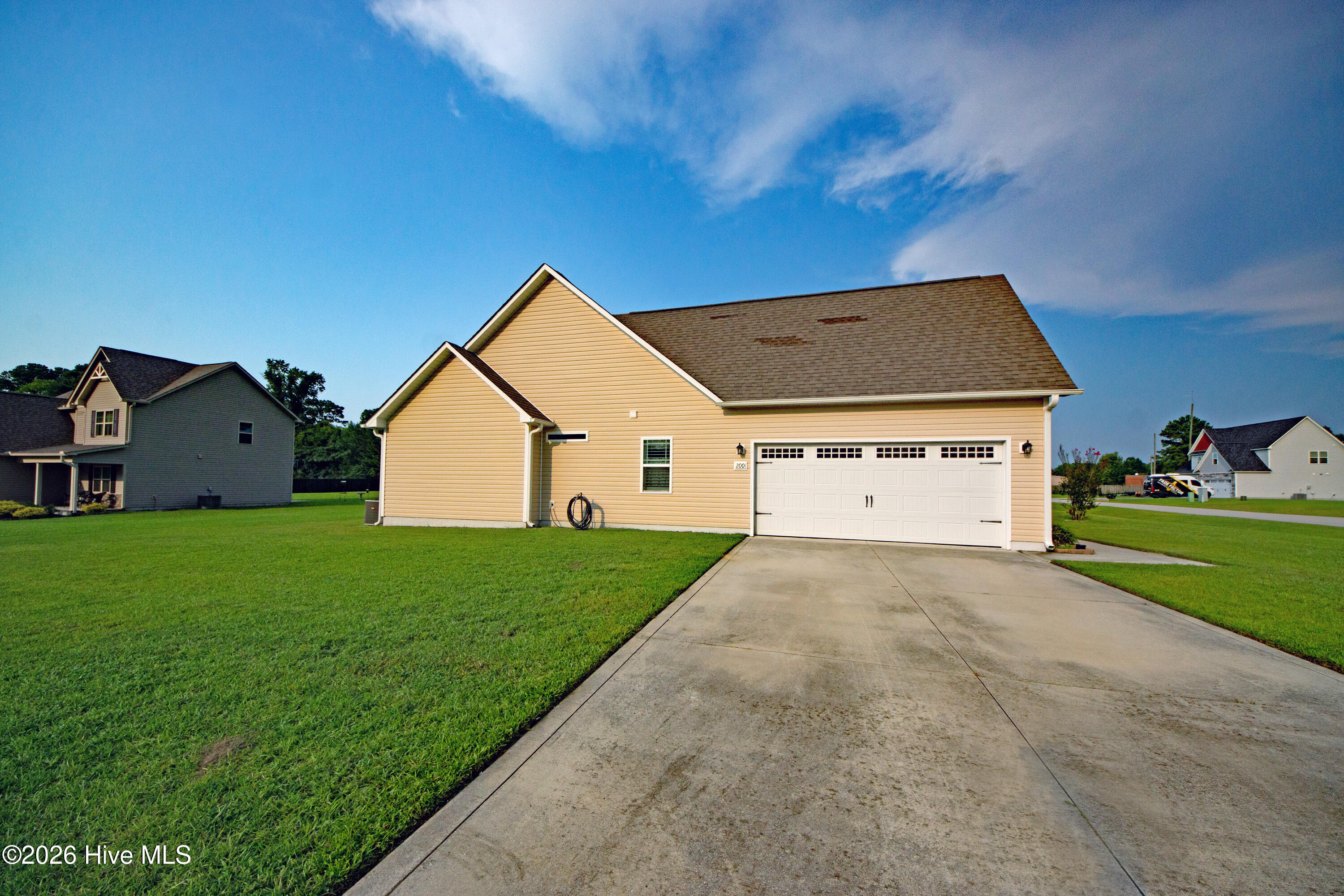 200 Gillcrest Court Property Photo 37