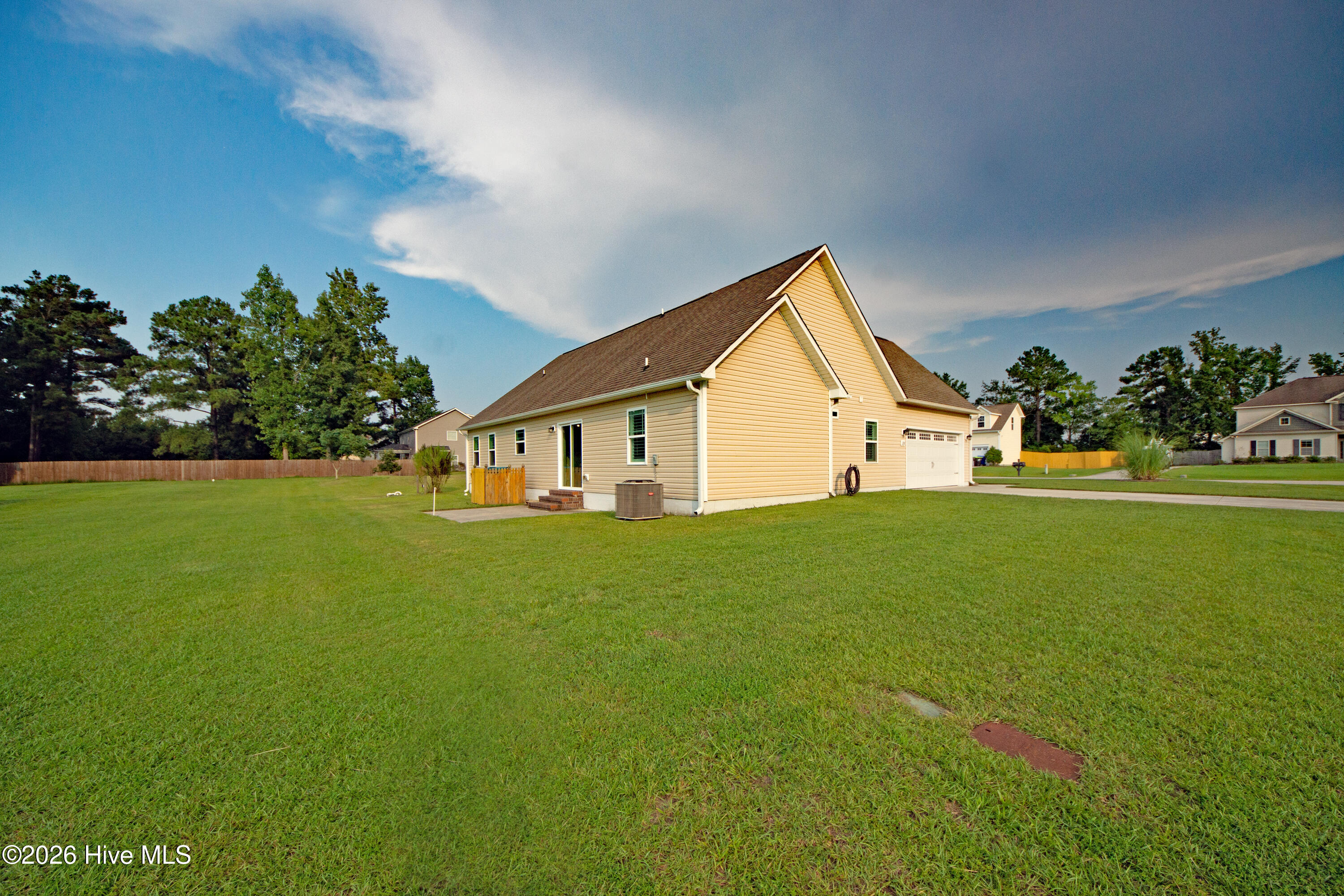 200 Gillcrest Court Property Photo 41