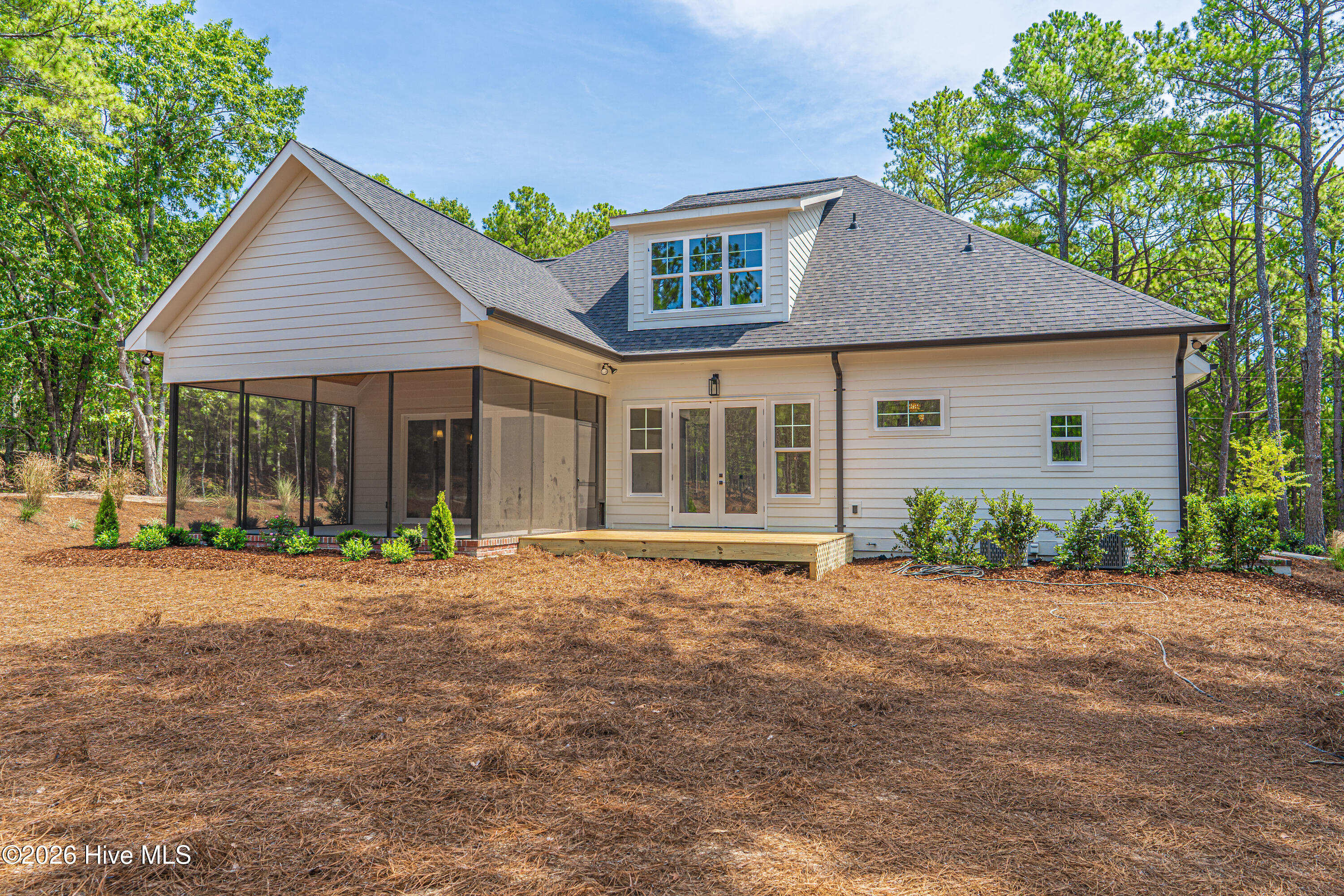 125 Landers Pond Lane Property Photo 4