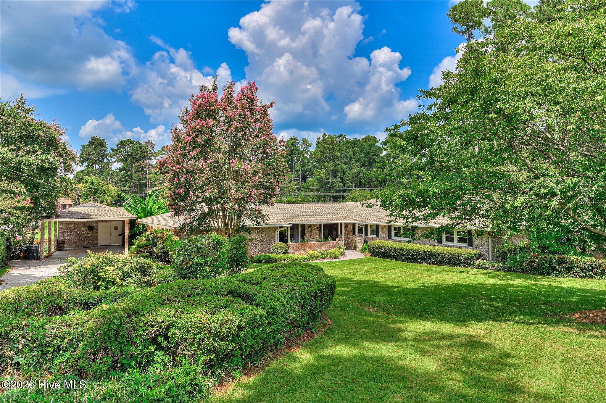 8132 Sir Lancelot Court Property Photo 2