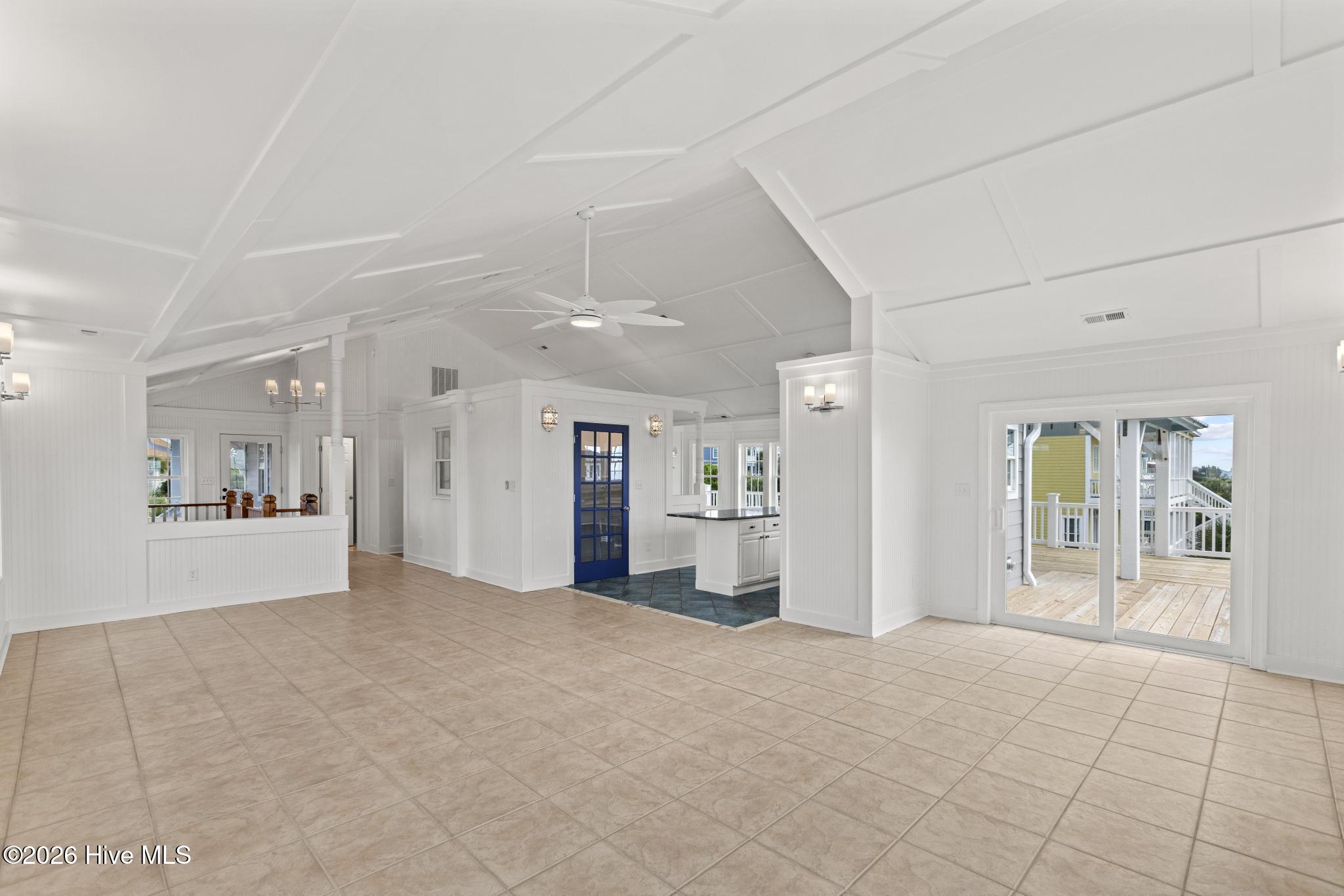 9813 Sandy Court Property Photo 17