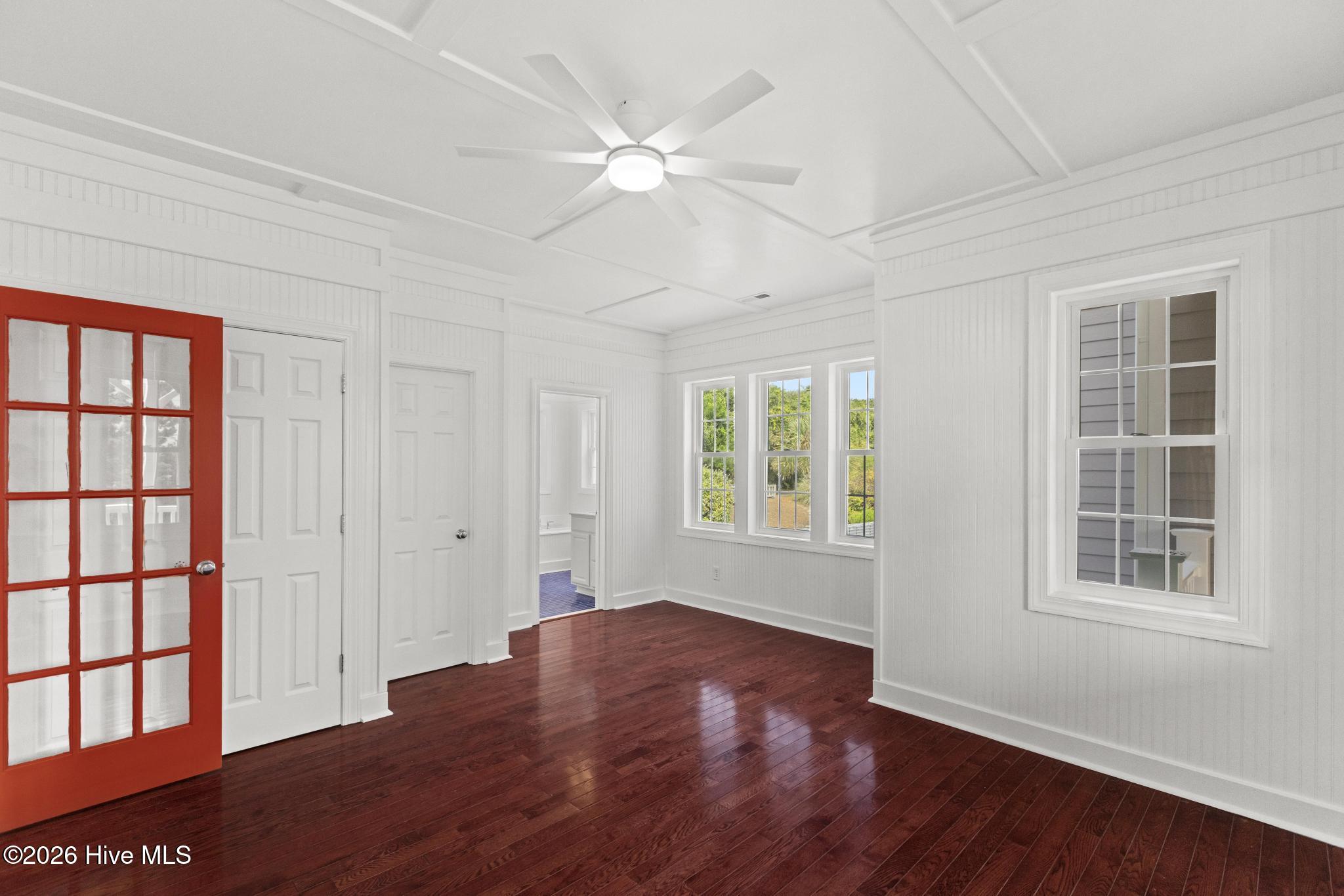 9813 Sandy Court Property Photo 29