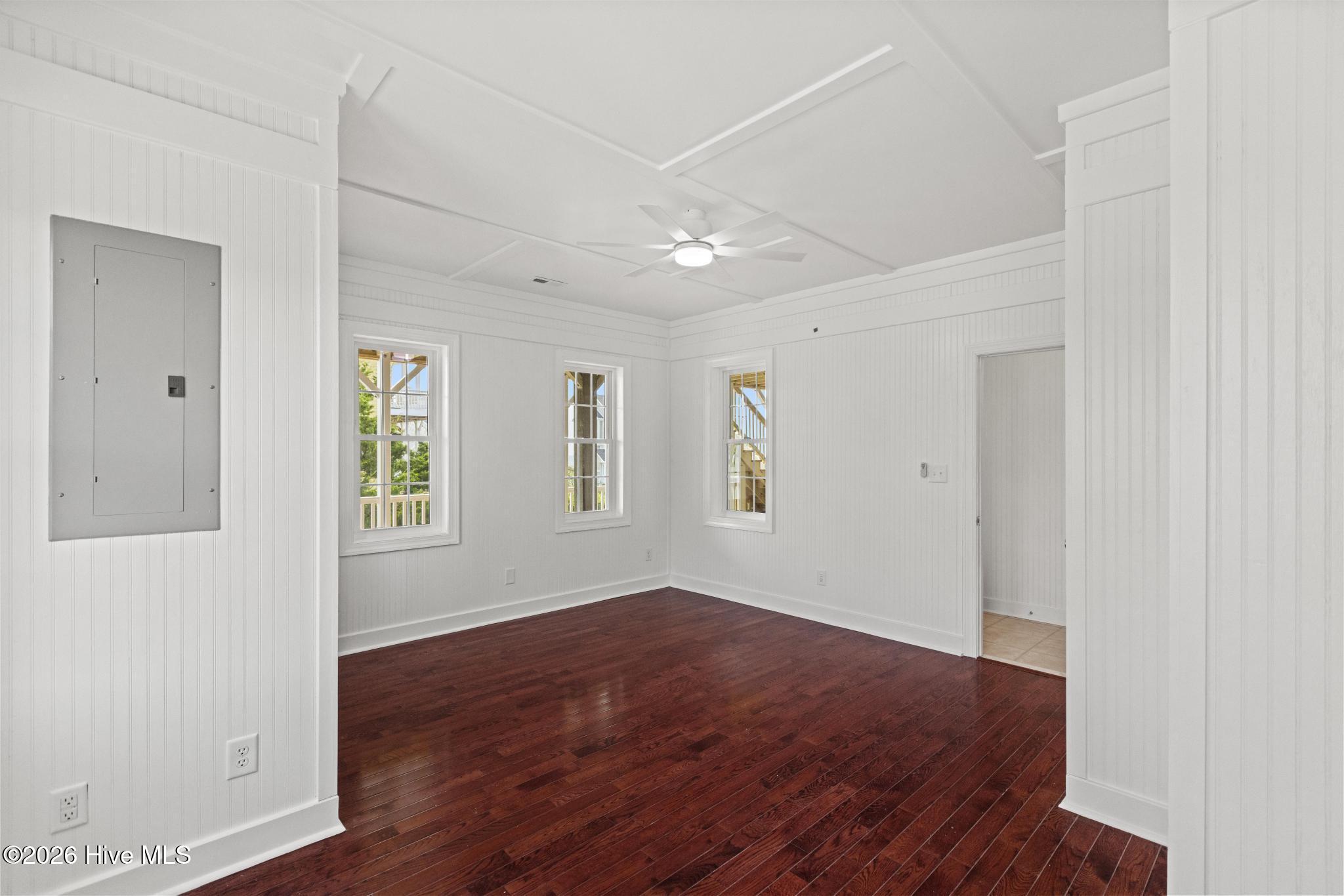 9813 Sandy Court Property Photo 30