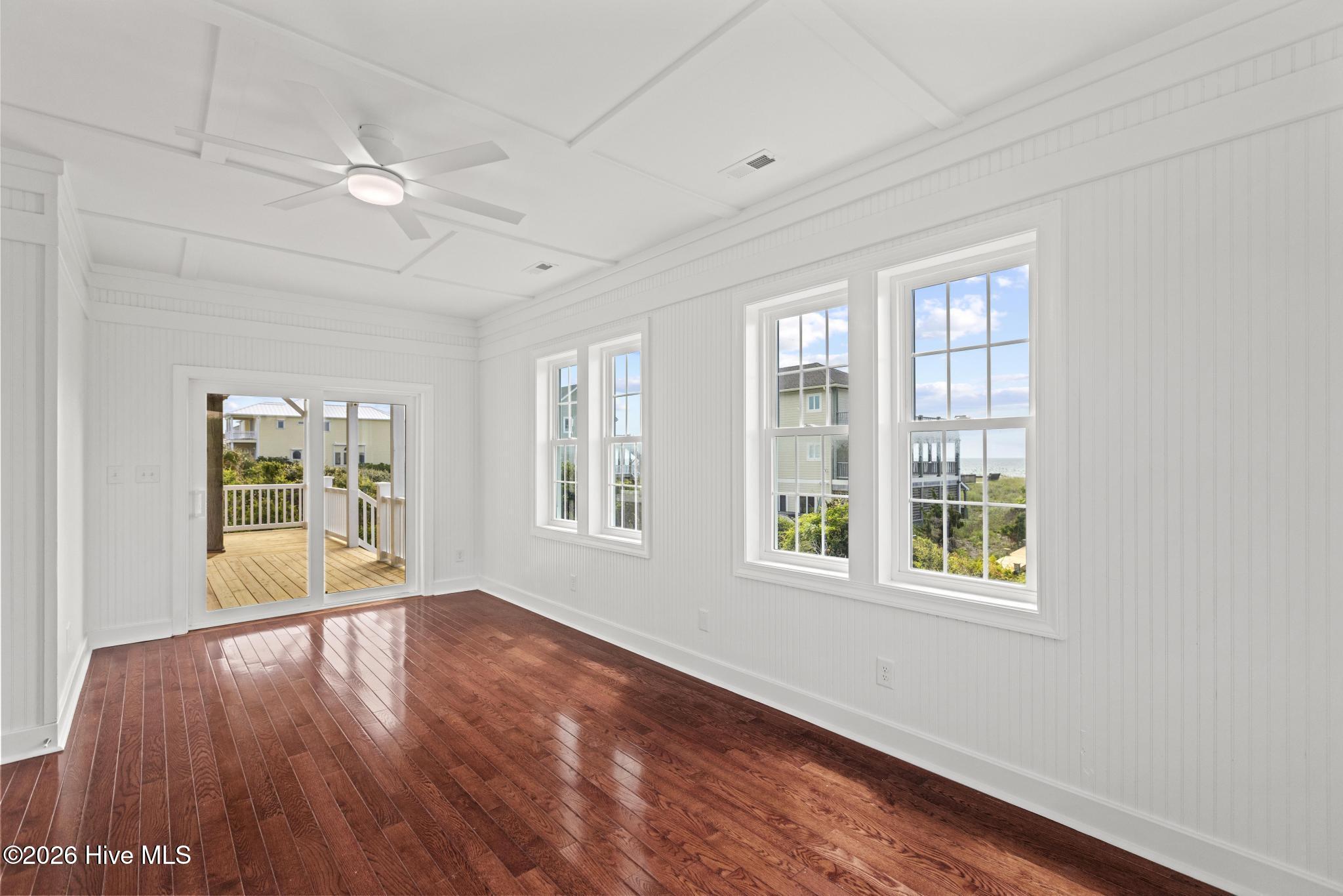 9813 Sandy Court Property Photo 46