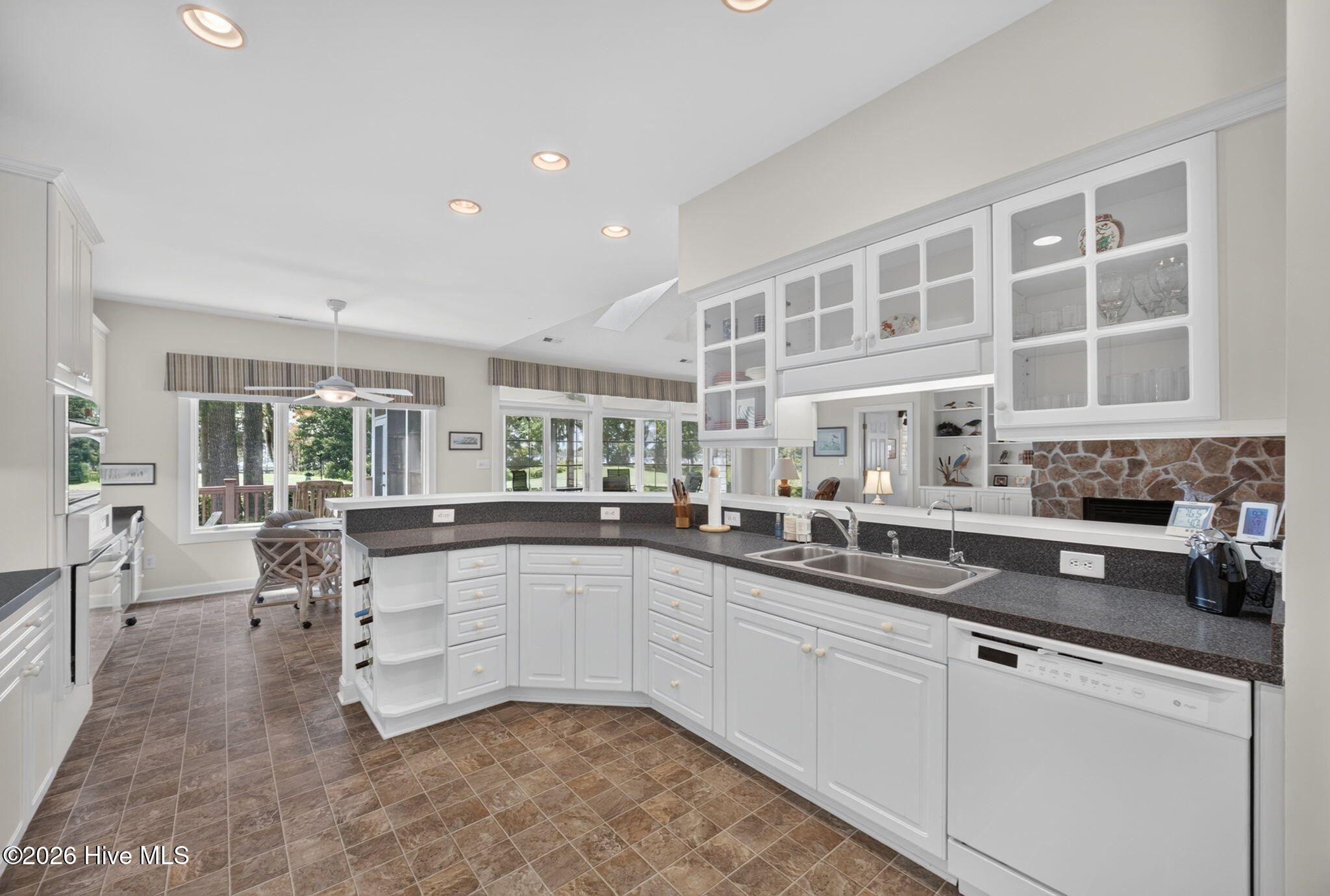 109 Yeopim Circle Property Photo 12