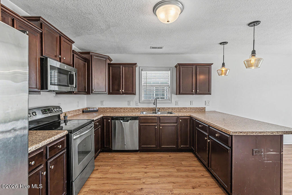 837 Dynasty Drive Property Photo 15