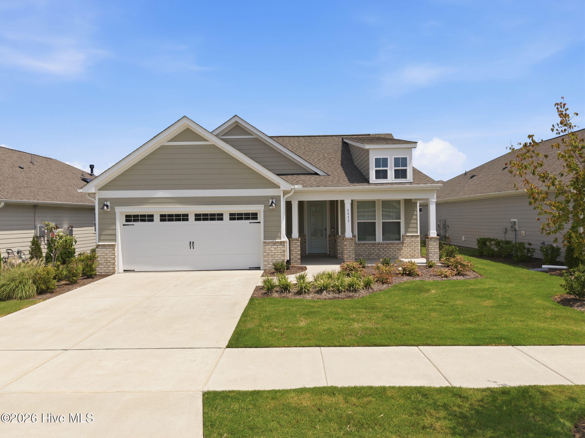 5533 Coral Tide Avenue Property Photo 1