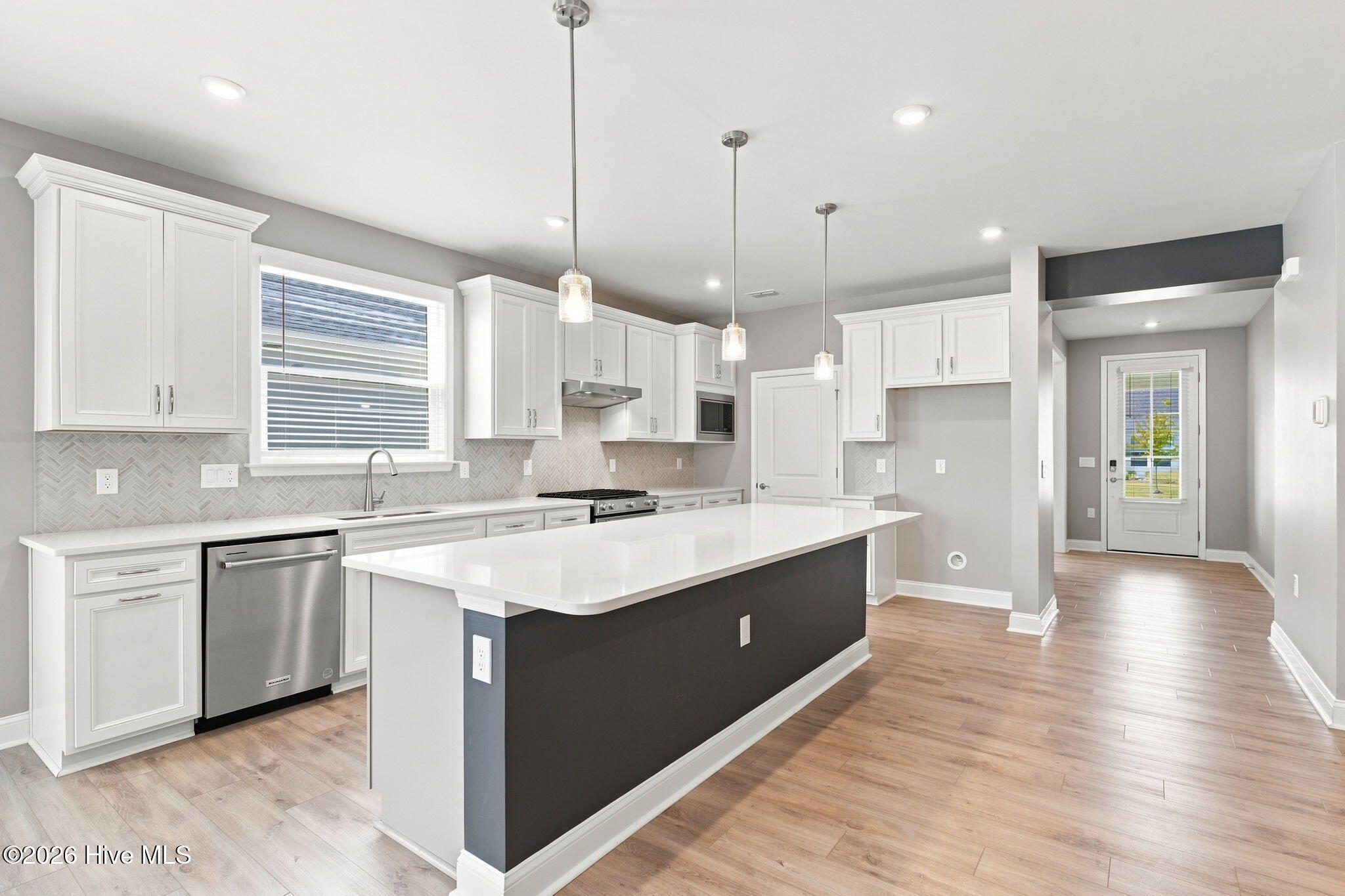 5533 Coral Tide Avenue Property Photo 14