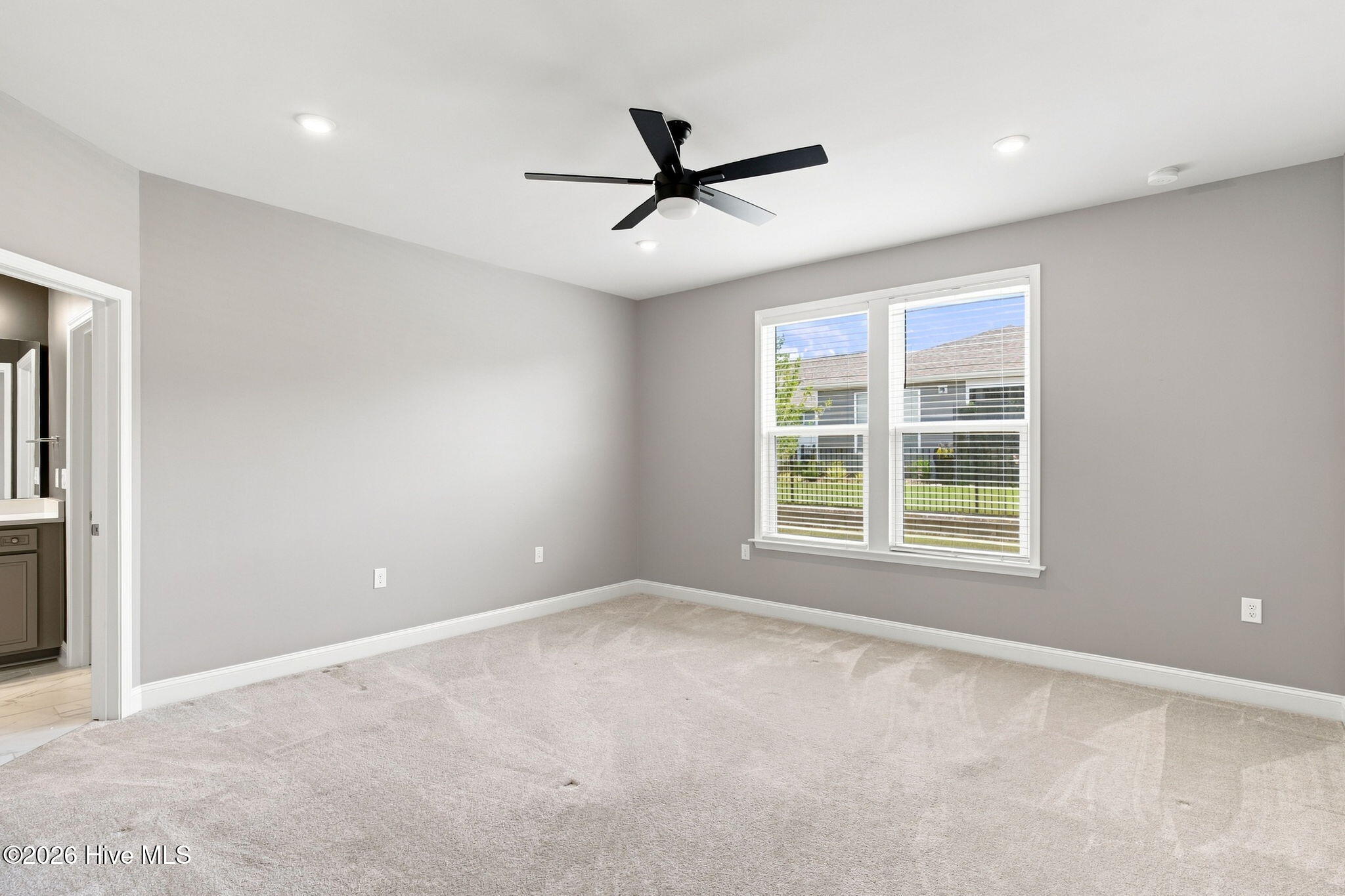 5533 Coral Tide Avenue Property Photo 17