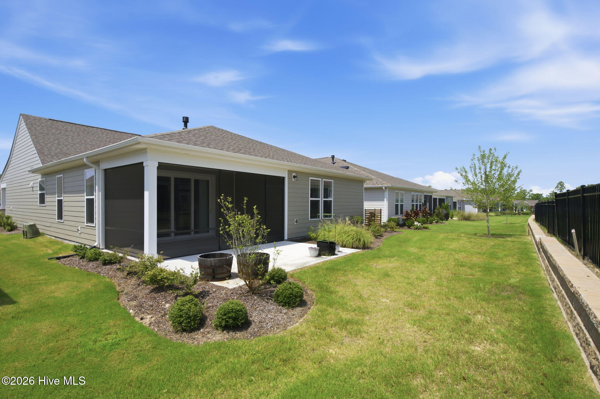 5533 Coral Tide Avenue Property Photo 32